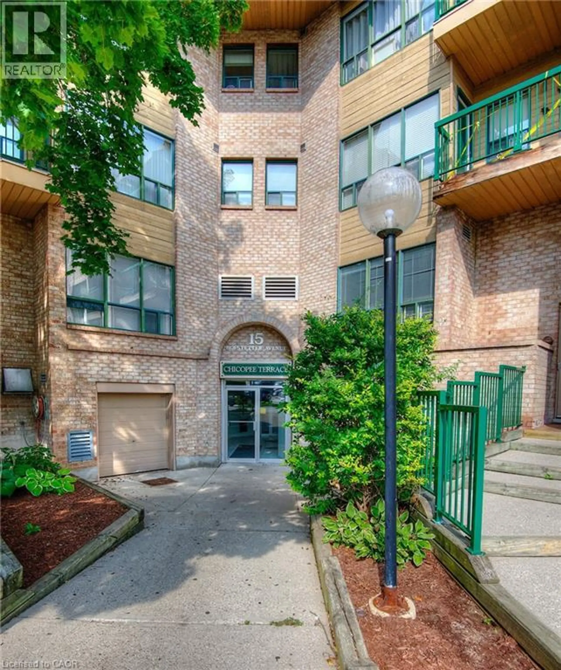#318 15 HOFSTETTER Avenue - Image 17