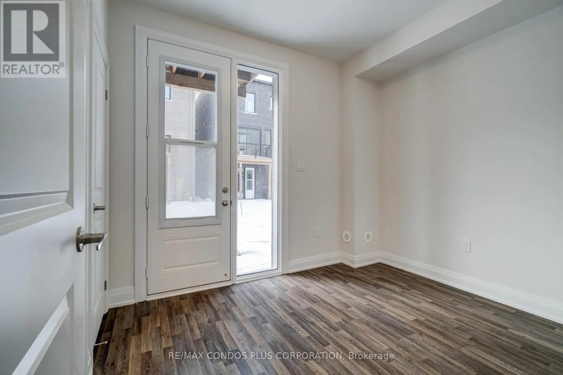 4 WILD ROSE GARDENS - Image 9
