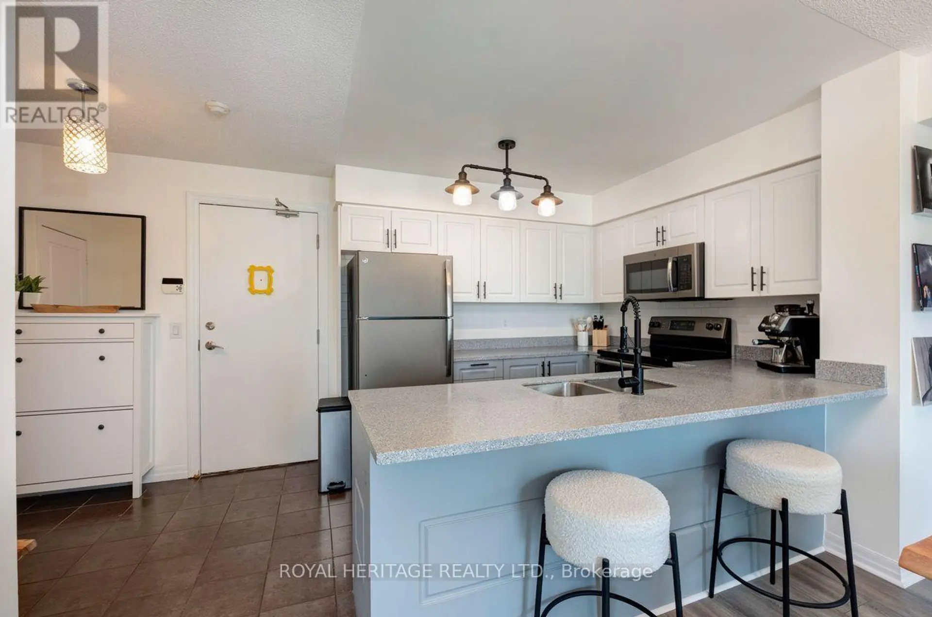 #413 1600 CHARLES ST STREET - Image 6
