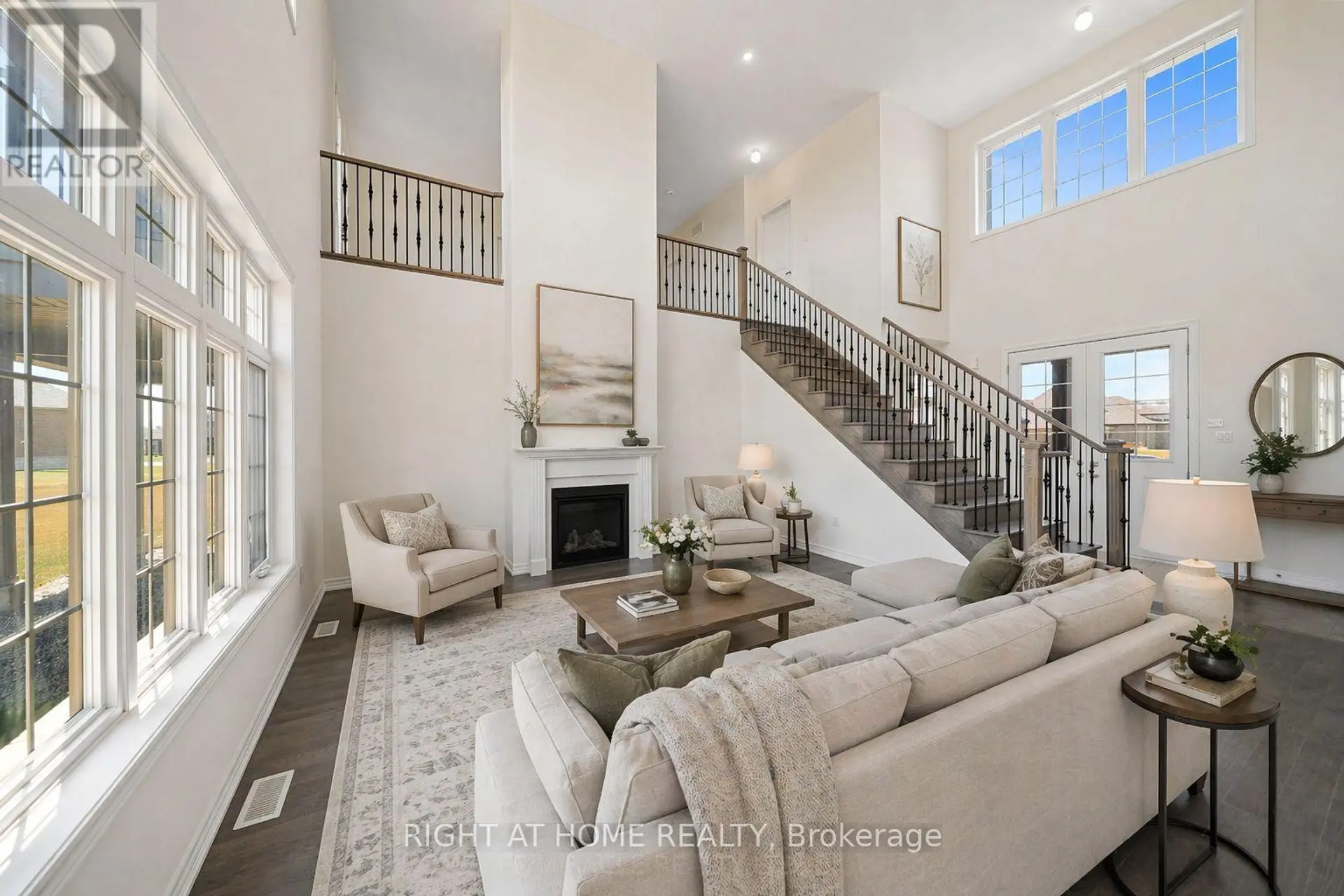 5 SKYVUE CRESCENT - Image 3