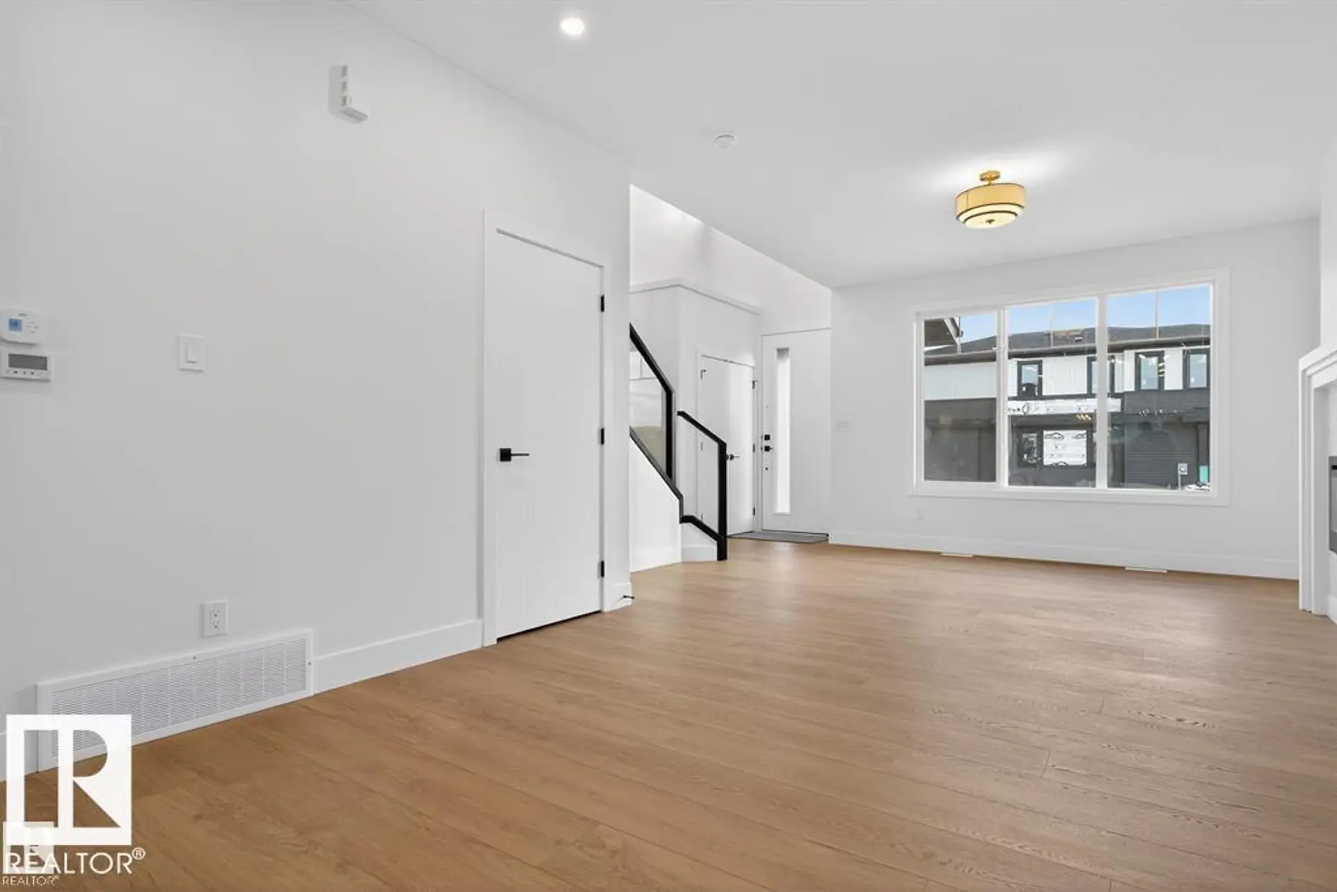 55 ROSA CR - Image 9