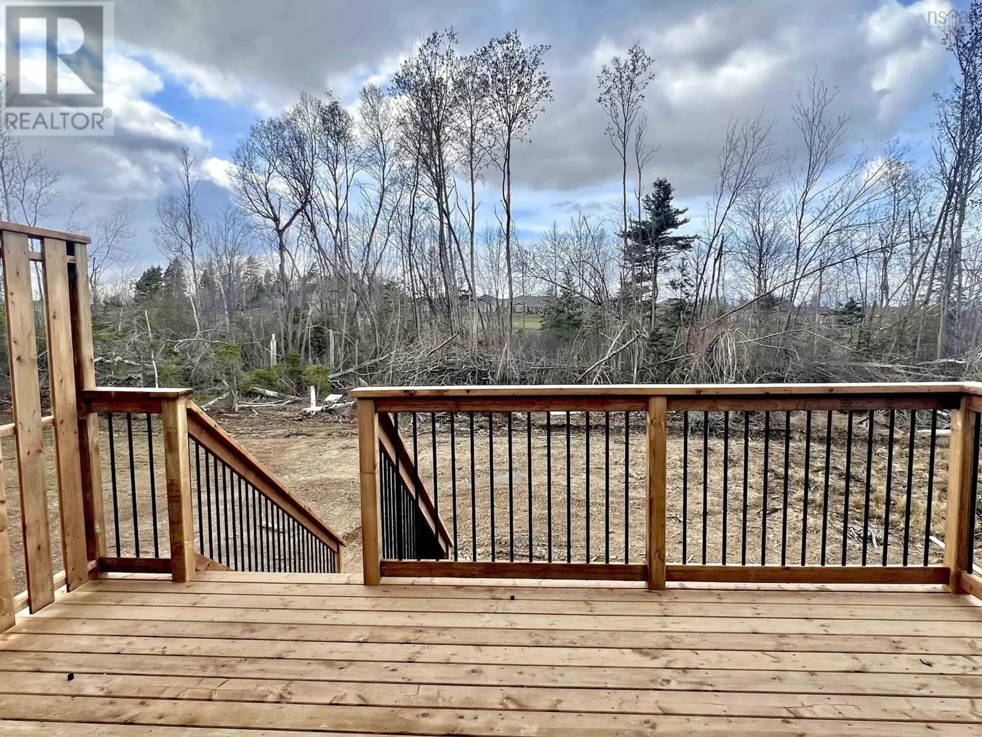 28 Centennial Drive - Image 3