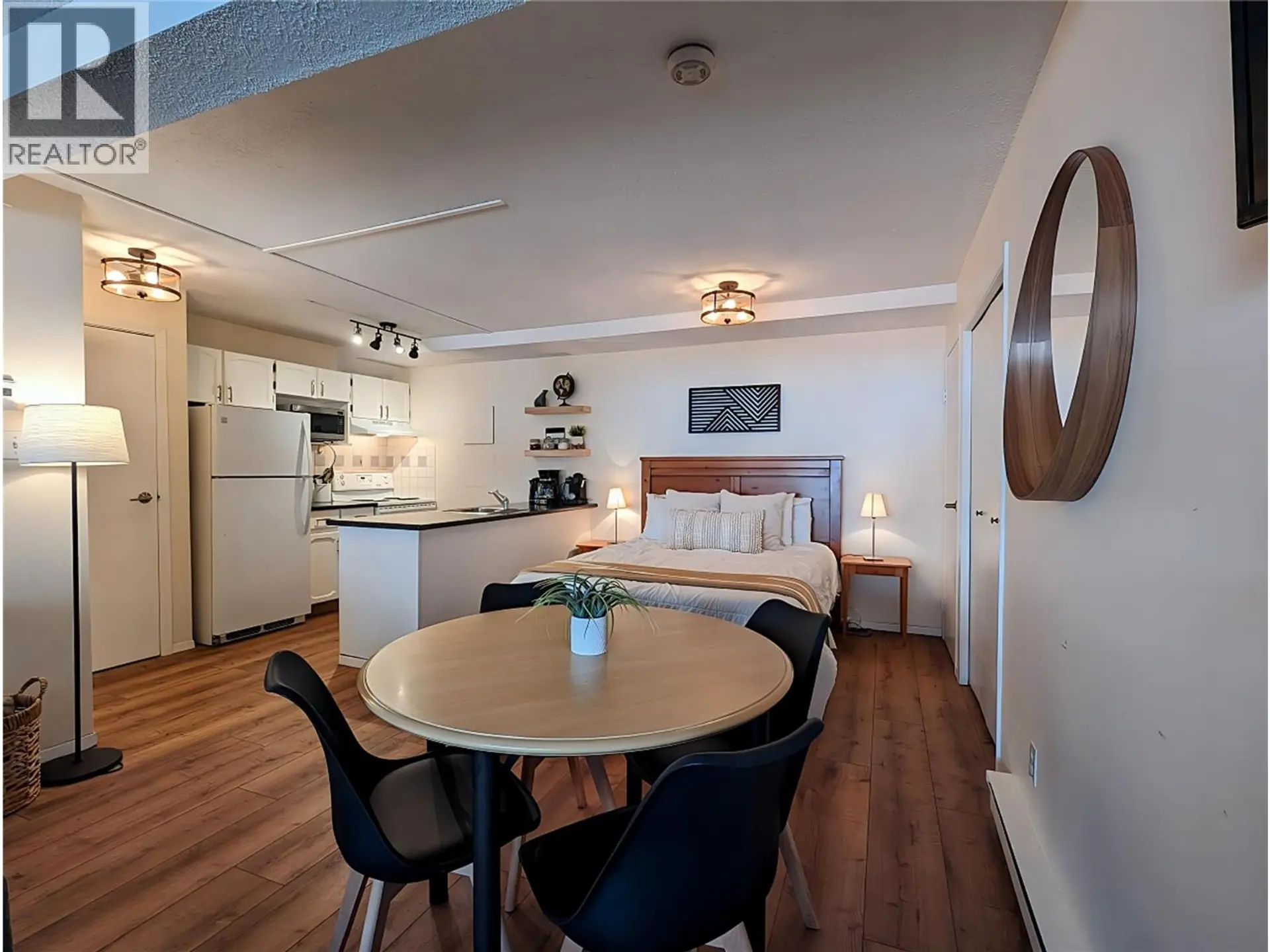 Property at #806 2030 Panorama Drive, Panorama Mountain, BC