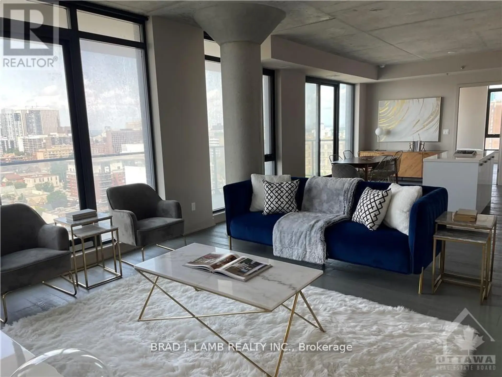 #214 203 CATHERINE STREET - Image 2