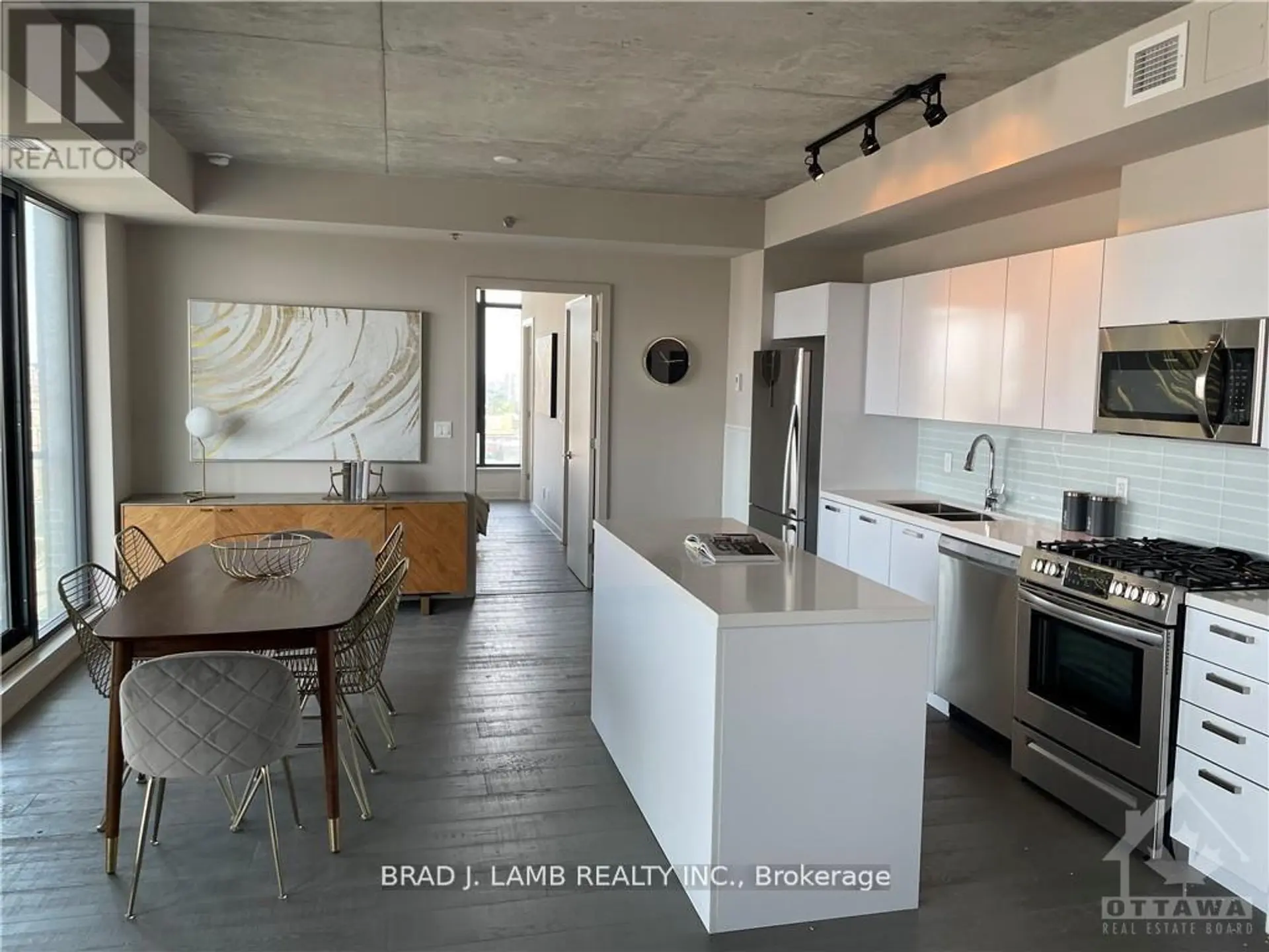 #214 203 CATHERINE STREET - Image 4