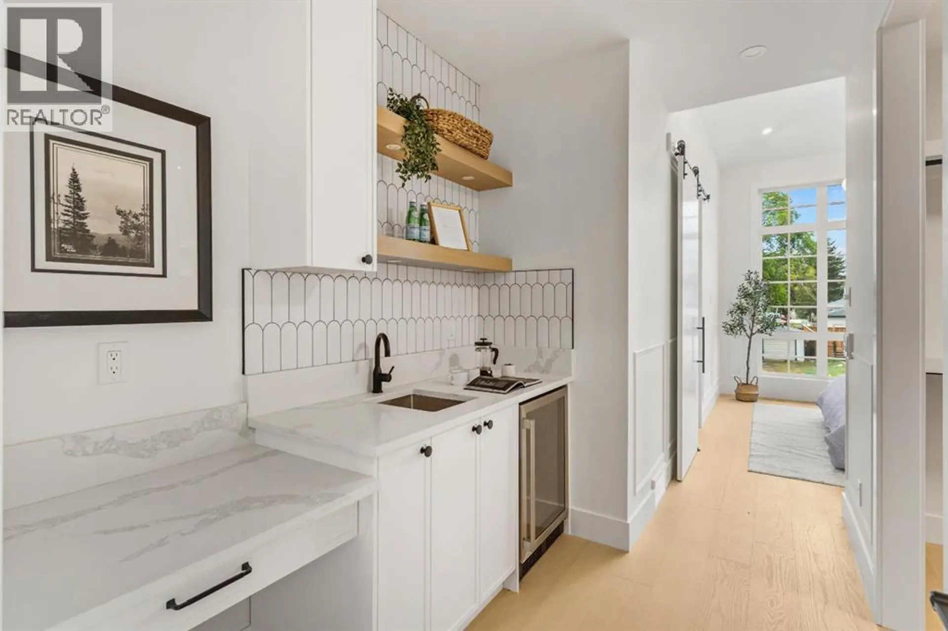 2823 30 Street SW - Image 10