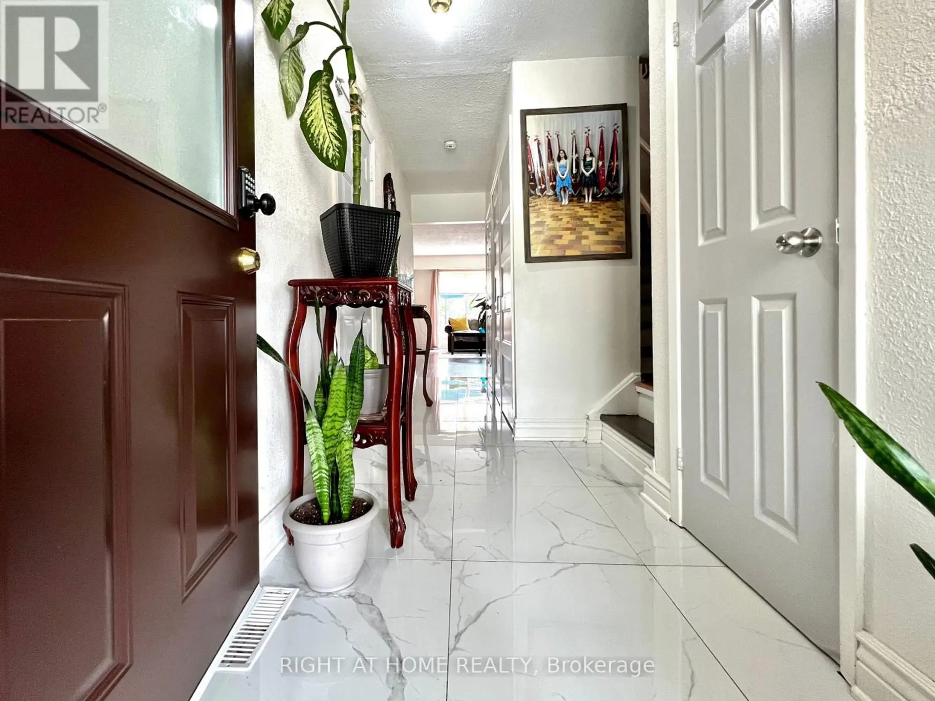 25 BARONWOOD COURT - Image 2