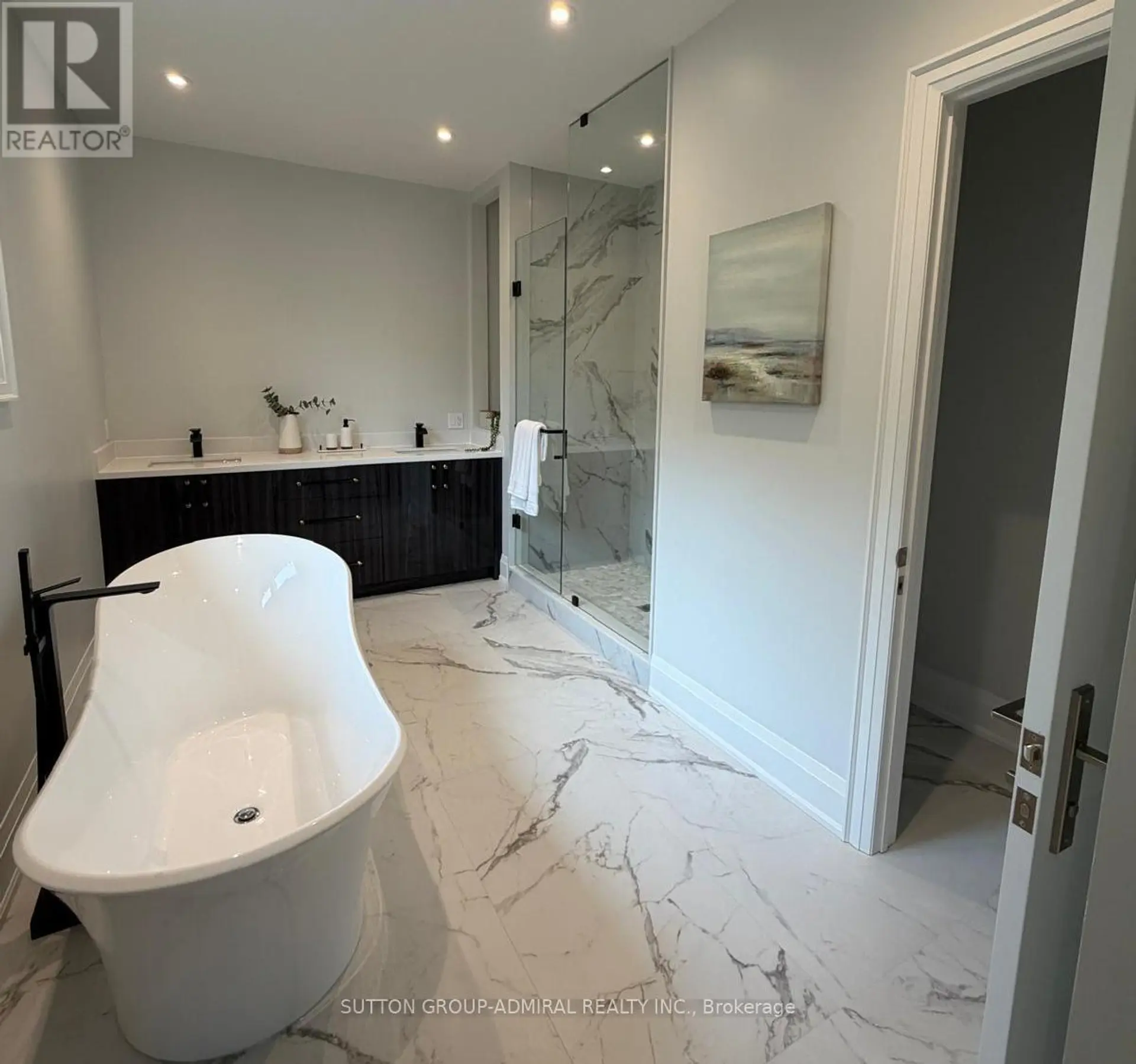 24 VALLEYWEST ROAD - Image 17