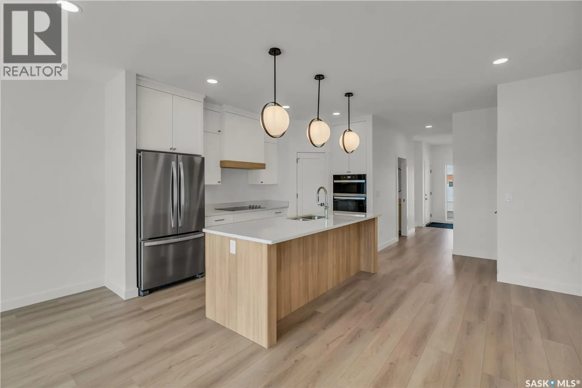 #6 720 Brighton BOULEVARD - Image 4
