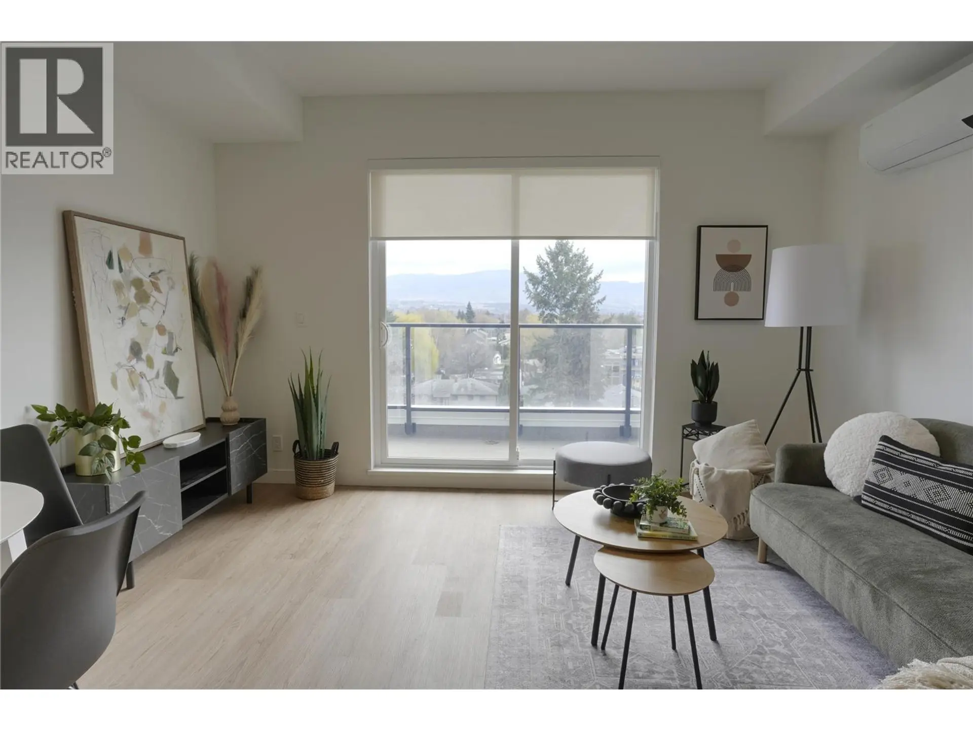 Property at #508 1380 Pridham Avenue, Kelowna, BC