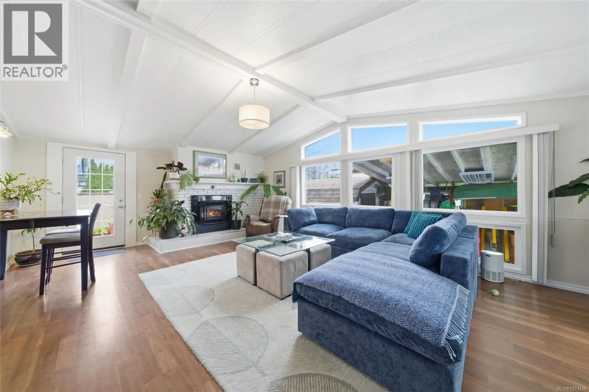 Property at #2 124 Cooper Rd, View Royal, BC