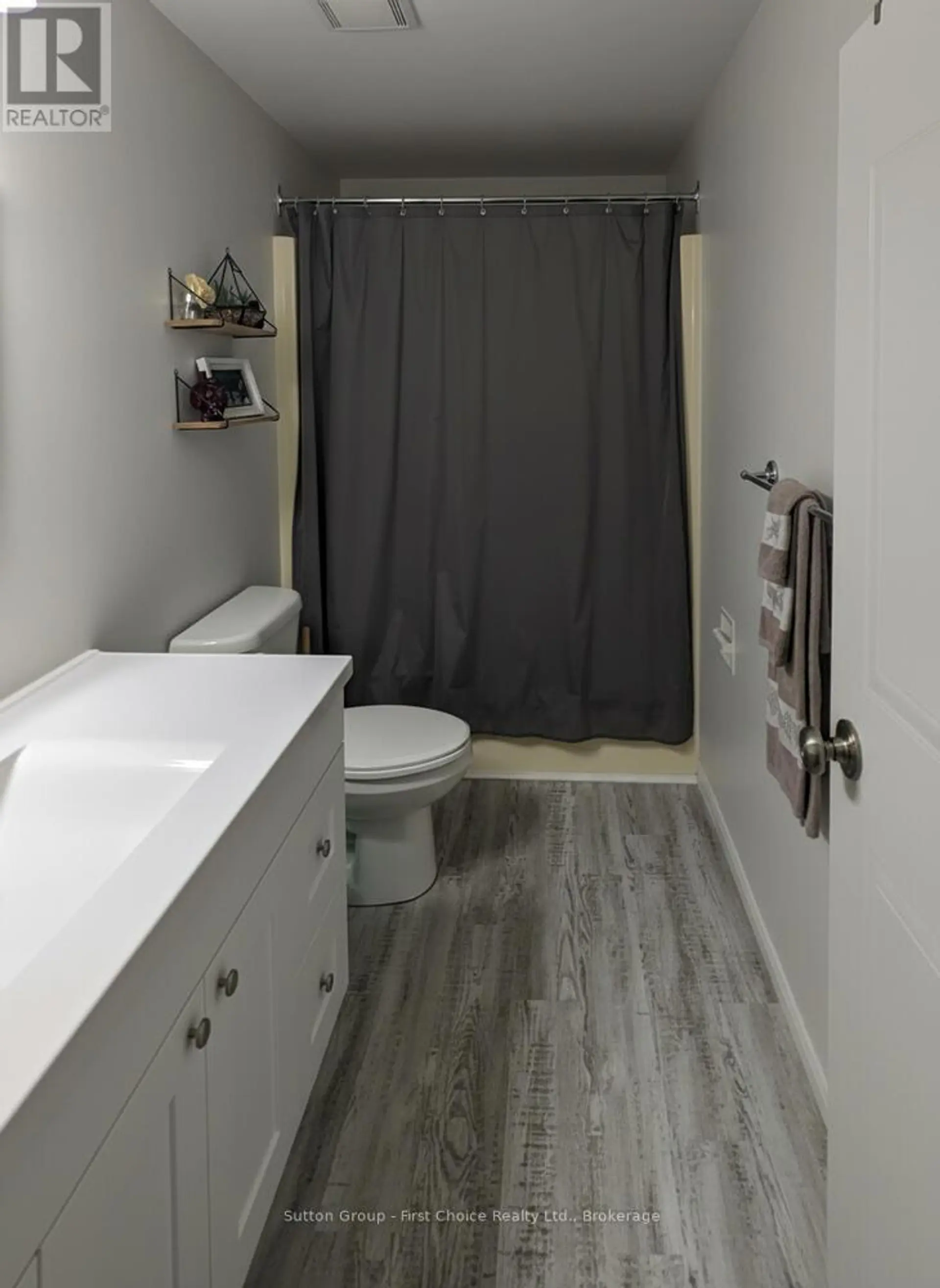 18 MODERWELL STREET - Image 9