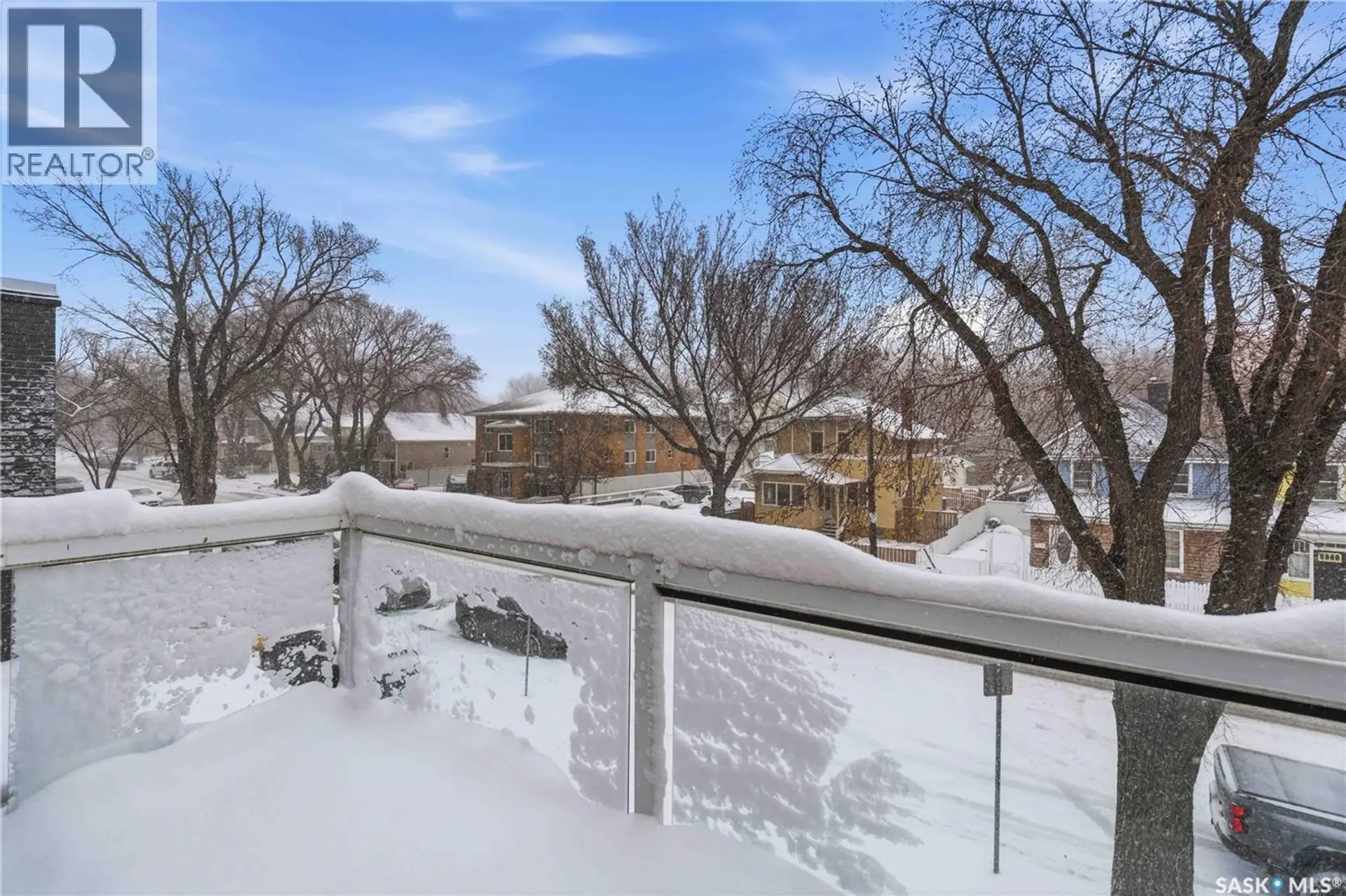 #301 415 3rd AVENUE N - Image 17