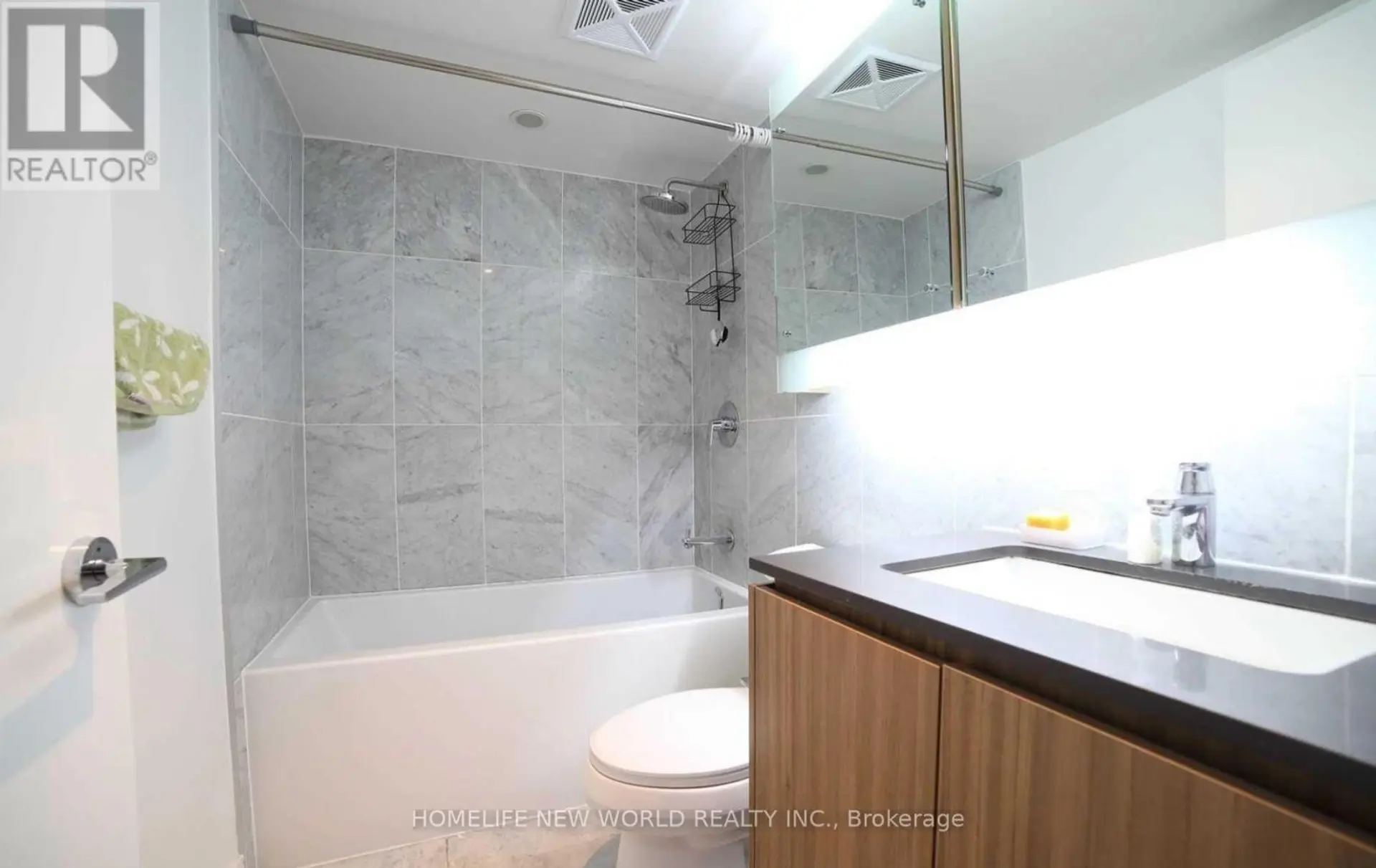 #612 70 QUEENS WHARF ROAD - Image 11