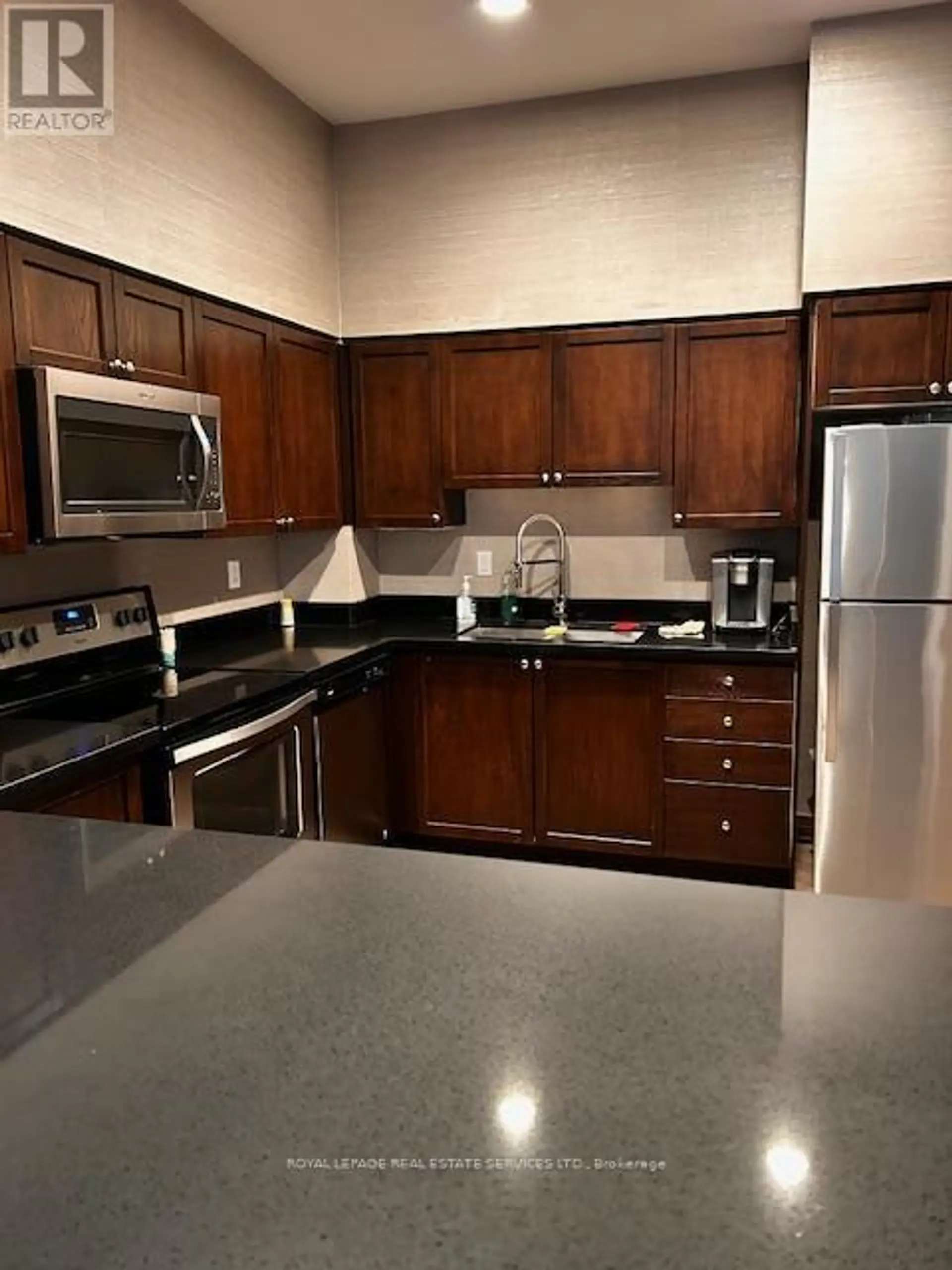 #212 195 MERTON STREET - Image 20