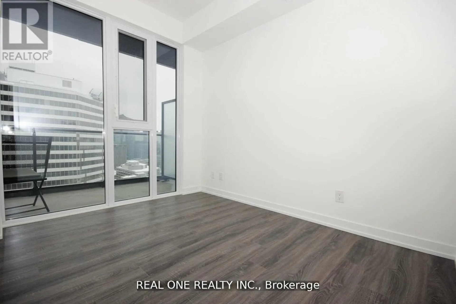 #2803 20 EDWARD STREET - Image 11