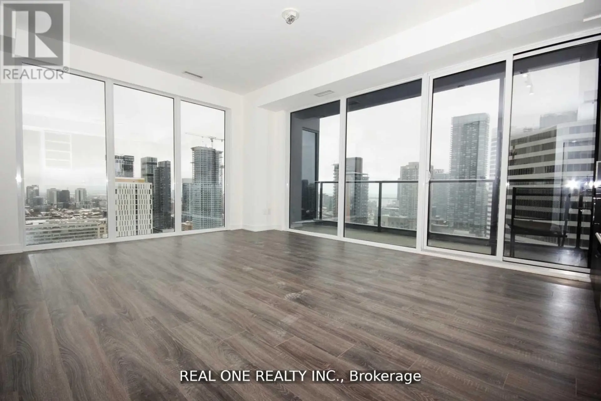#2803 20 EDWARD STREET - Image 3