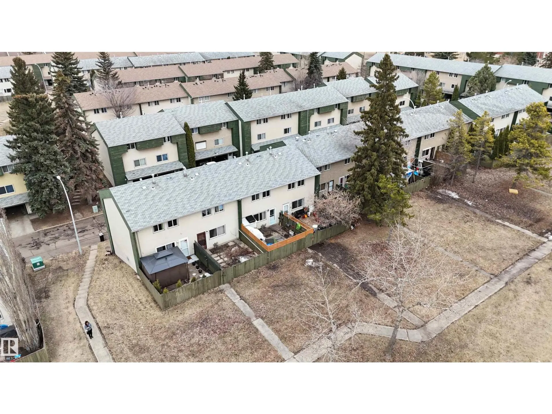 892 Abbottsfield RD NW NW - Image 4