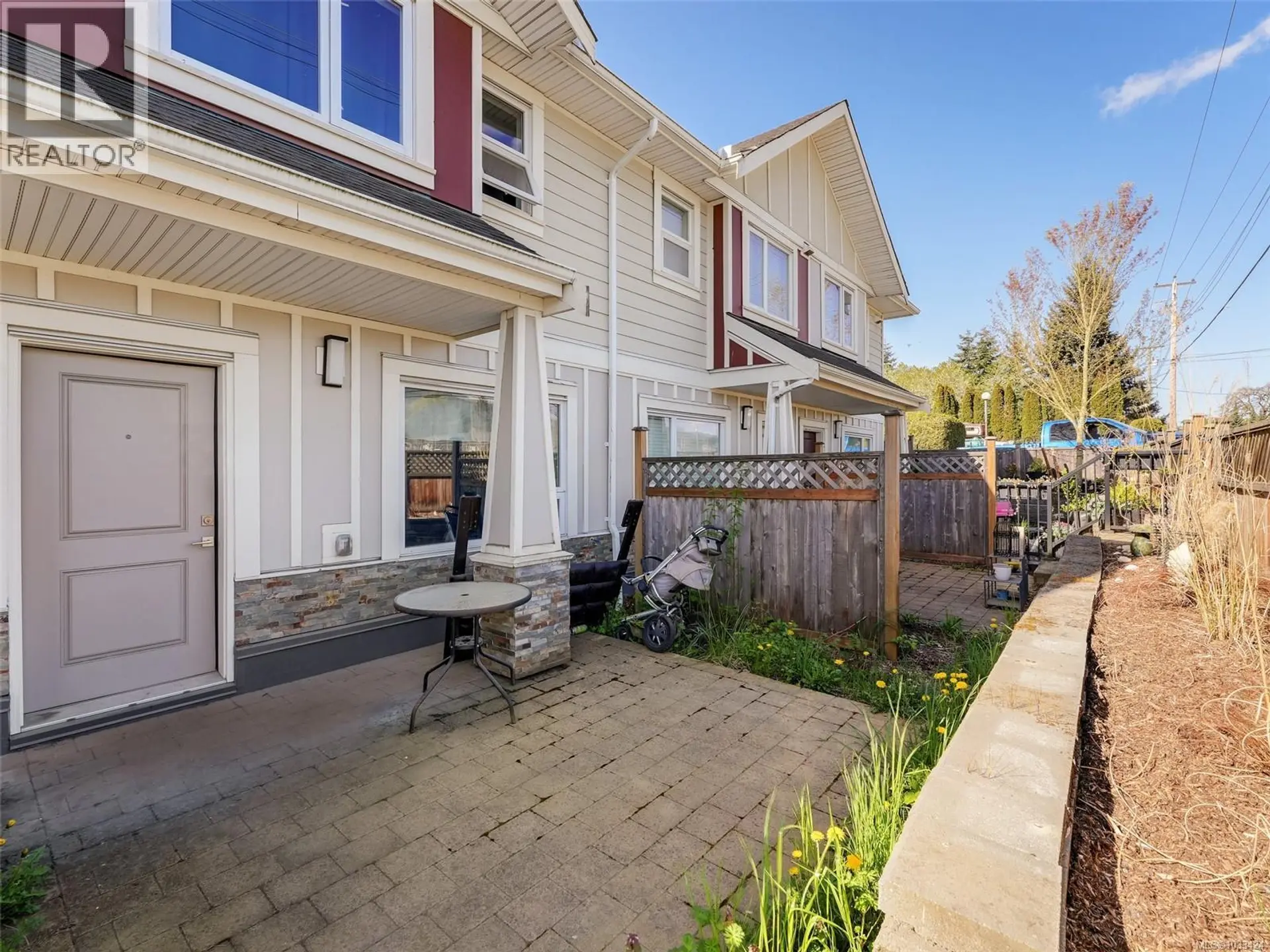 Property at #102 3248 Sherman Rd, Duncan, BC