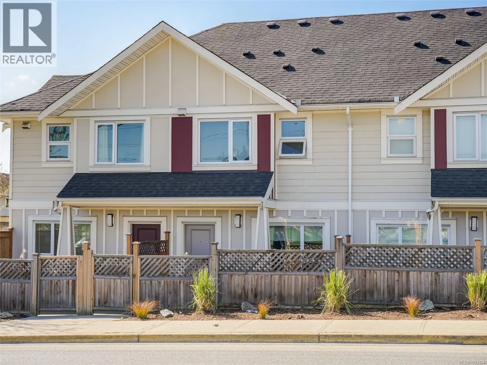 Property at #102 3248 Sherman Rd, Duncan, BC