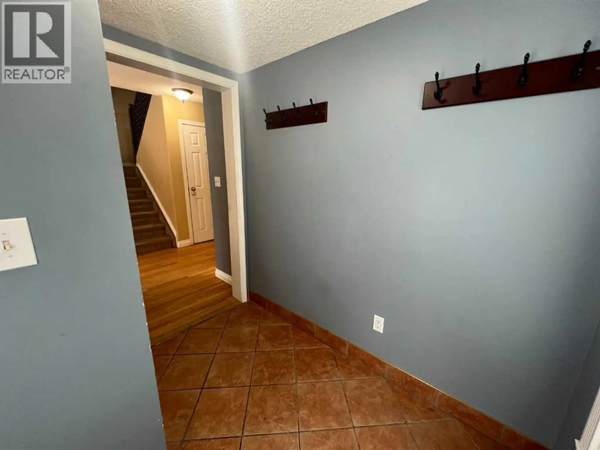 893 Timberline - Image 18