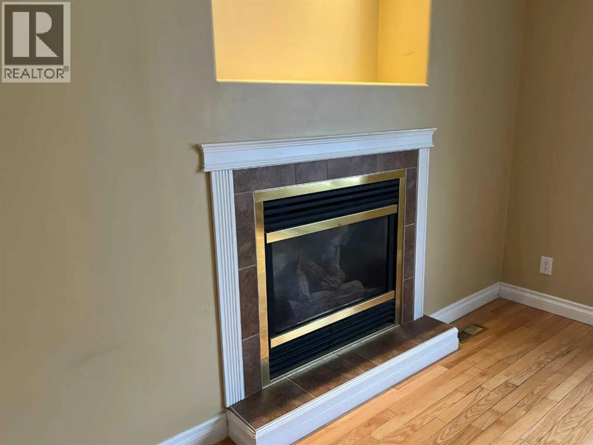 893 Timberline - Image 5