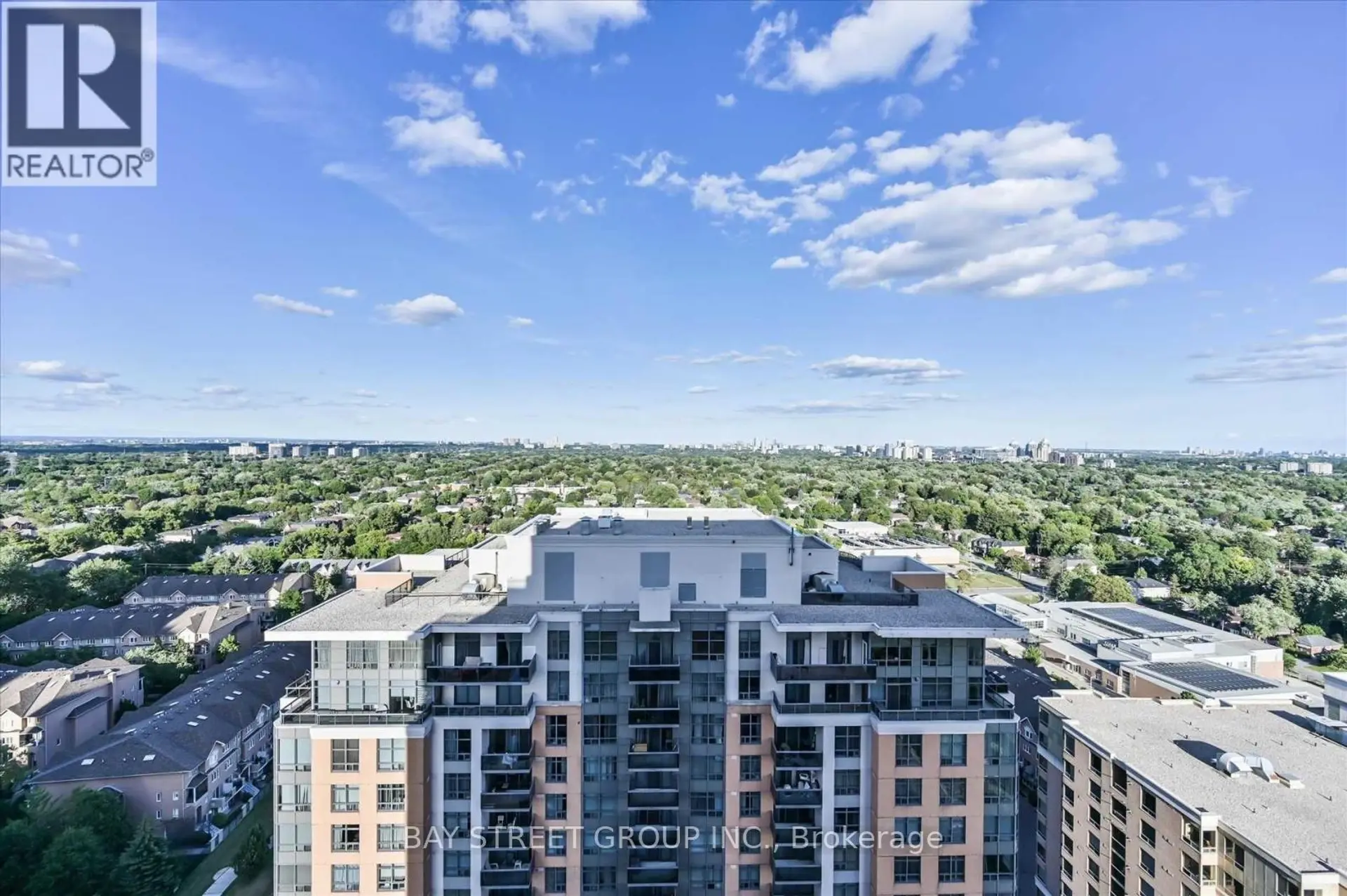 #2321 15 NORTHTOWN WAY - Image 4