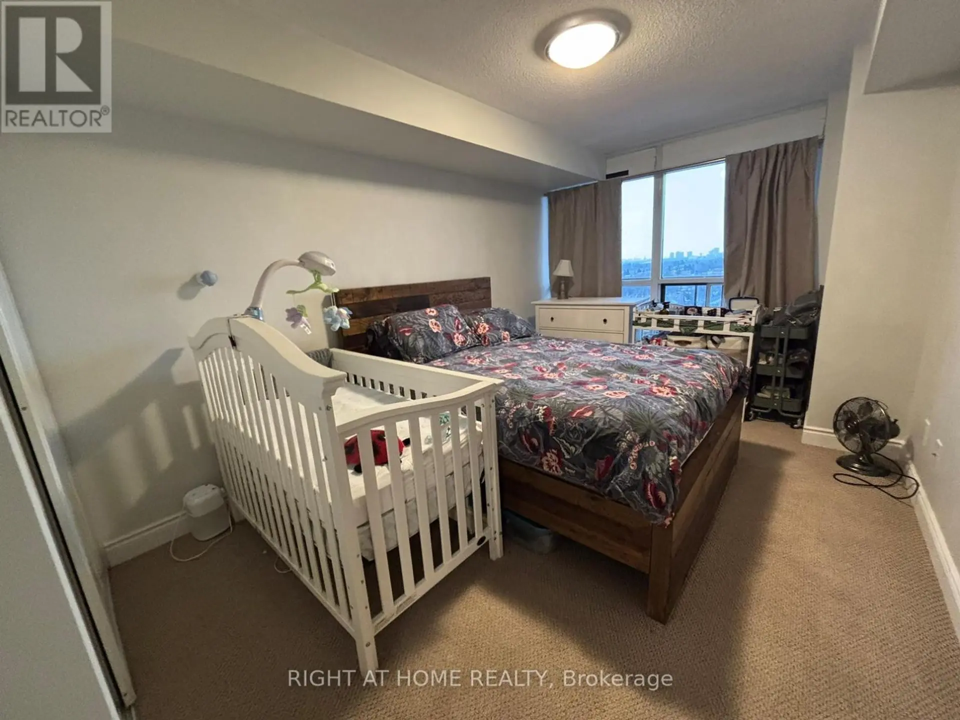 #1103 10 NORTHTOWN WAY - Image 13
