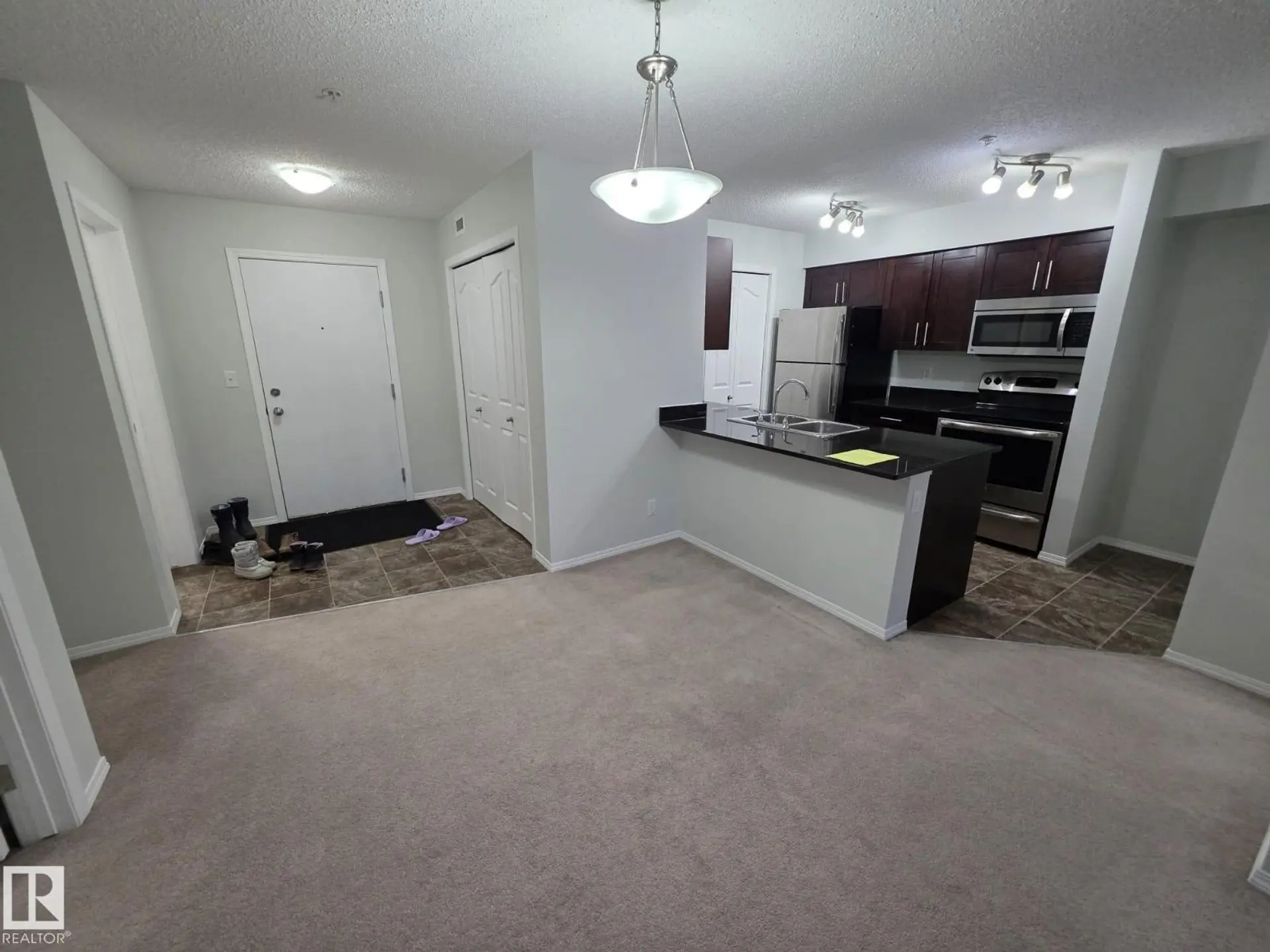 #206 12045 22 AV SW - Image 10