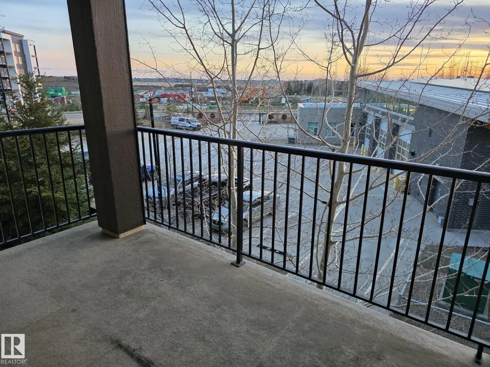 #206 12045 22 AV SW - Image 16