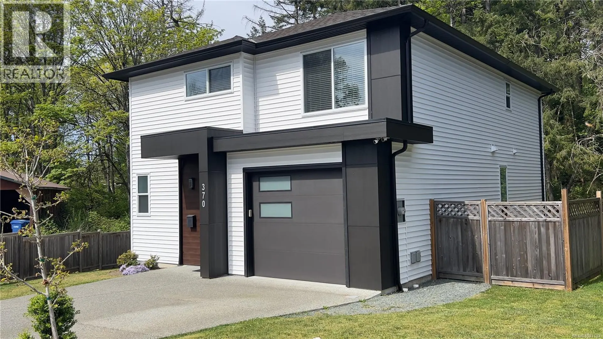 Property at 370 Vienna Pl, Nanaimo, BC