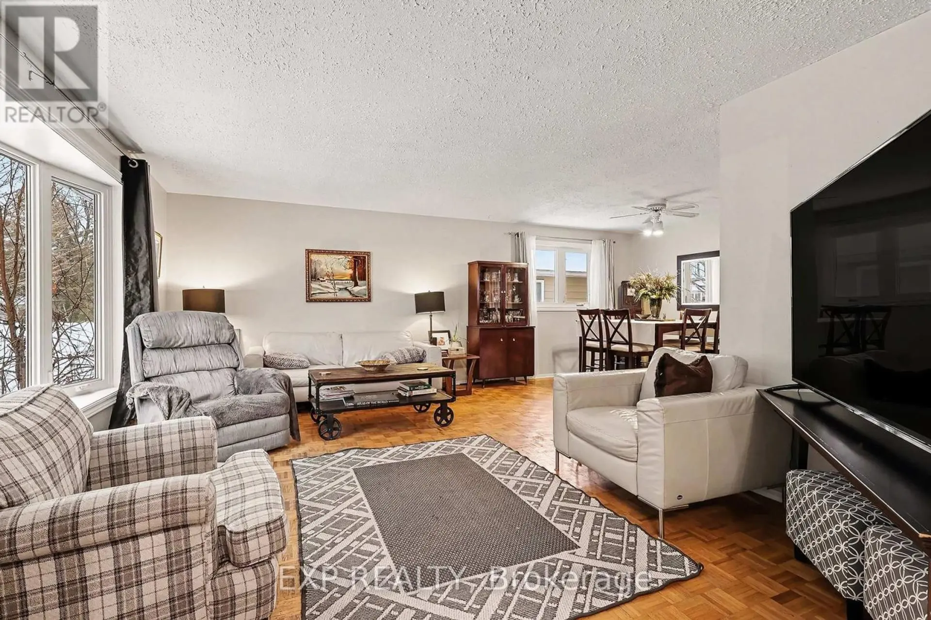 15 WEDGEWOOD CRESCENT - Image 5