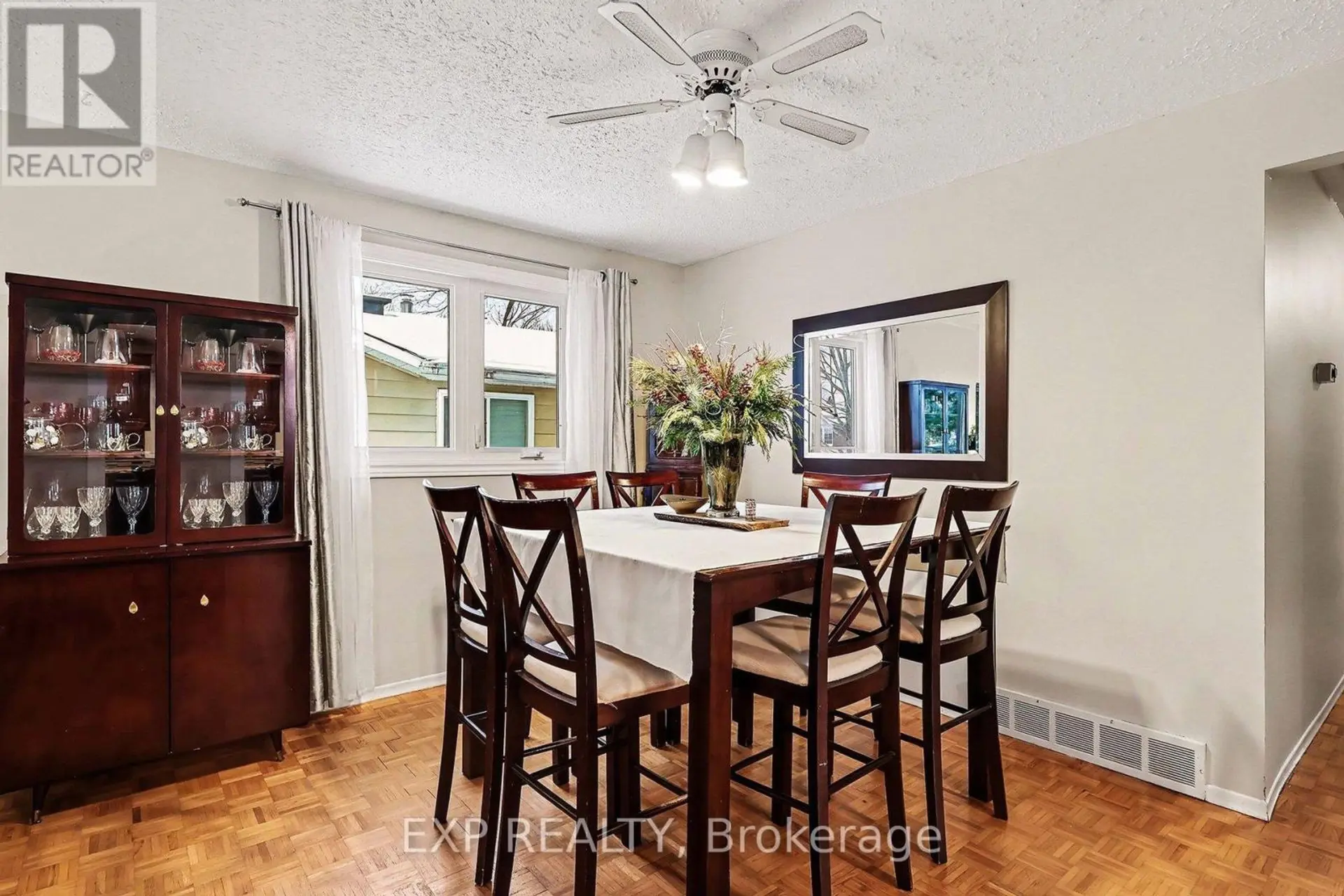 15 WEDGEWOOD CRESCENT - Image 9