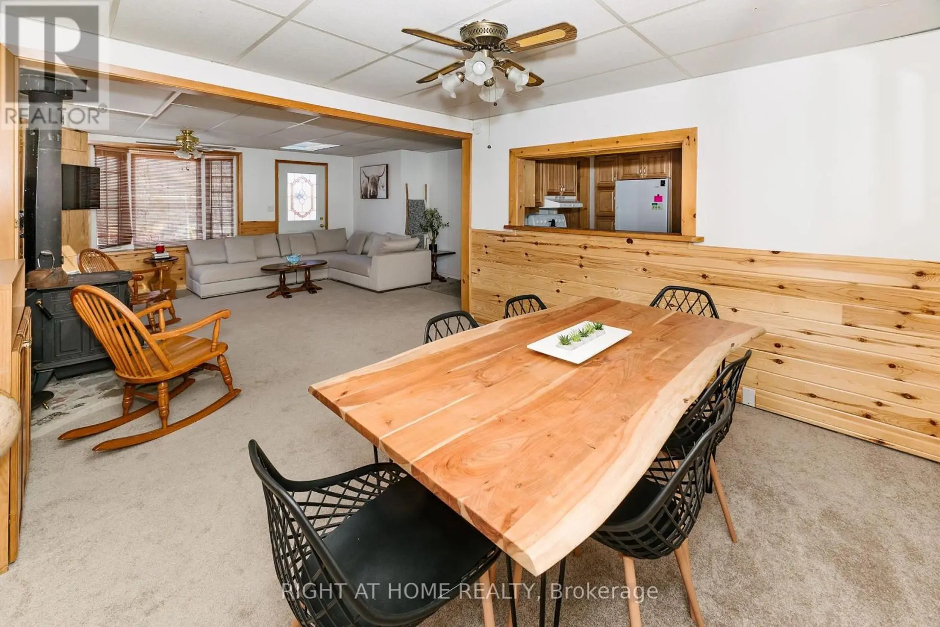 16366 HWY 35 - Image 14
