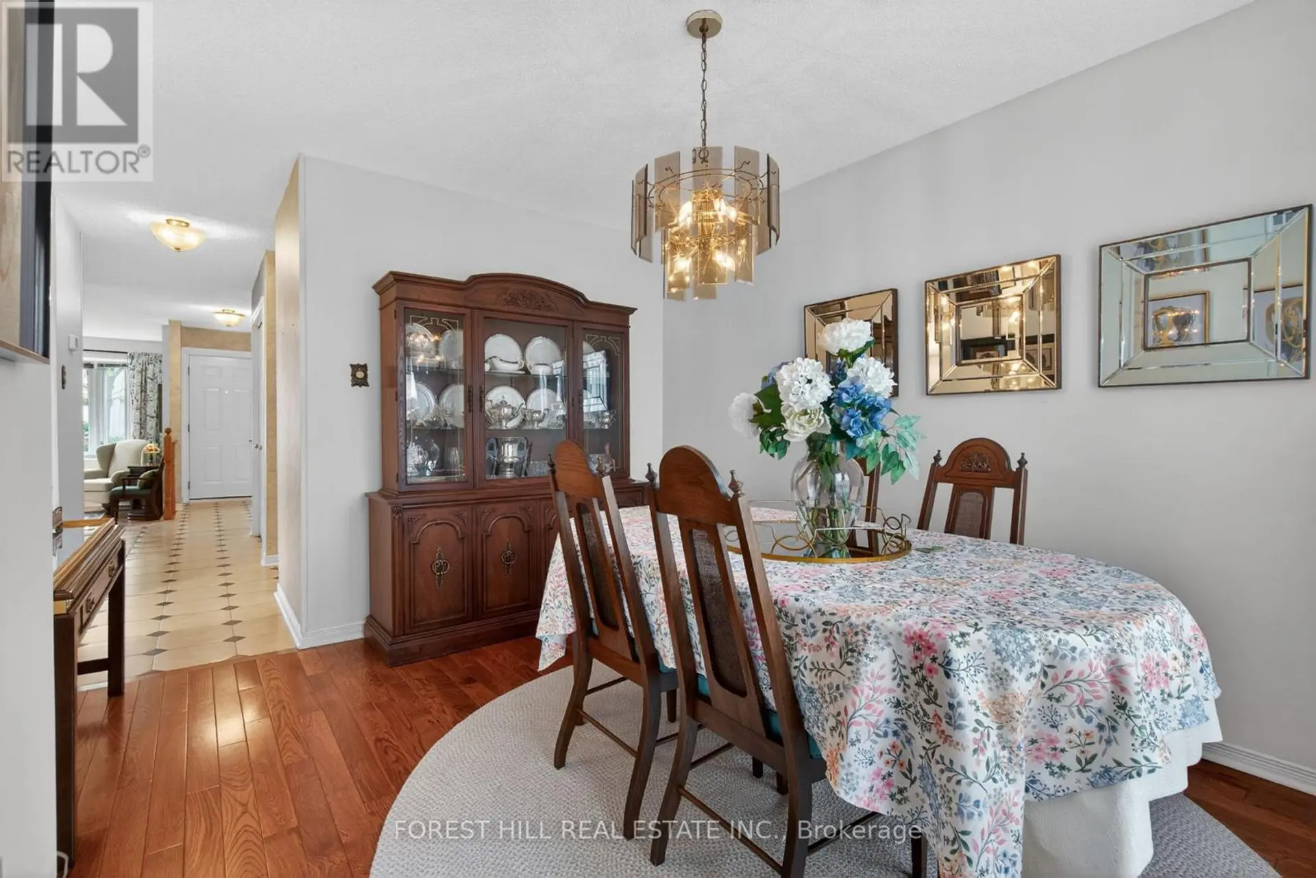 #30 4635 REGENTS TERRACE - Image 8