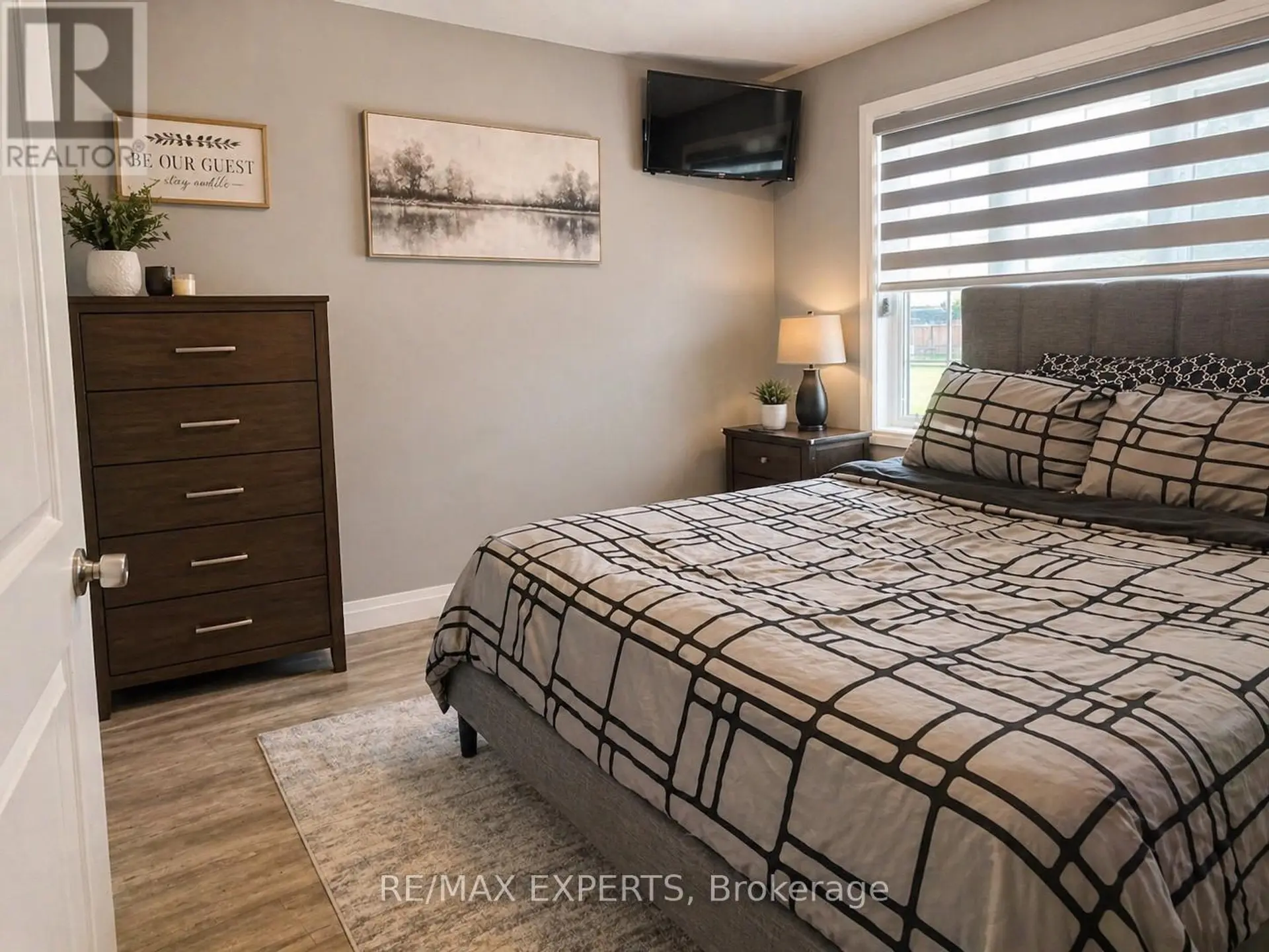 150 BRIDGE CRESCENT - Image 7