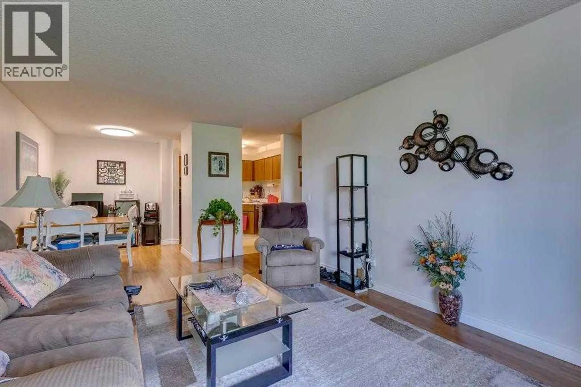 #308 8403 Fairmount Drive SE - Image 4