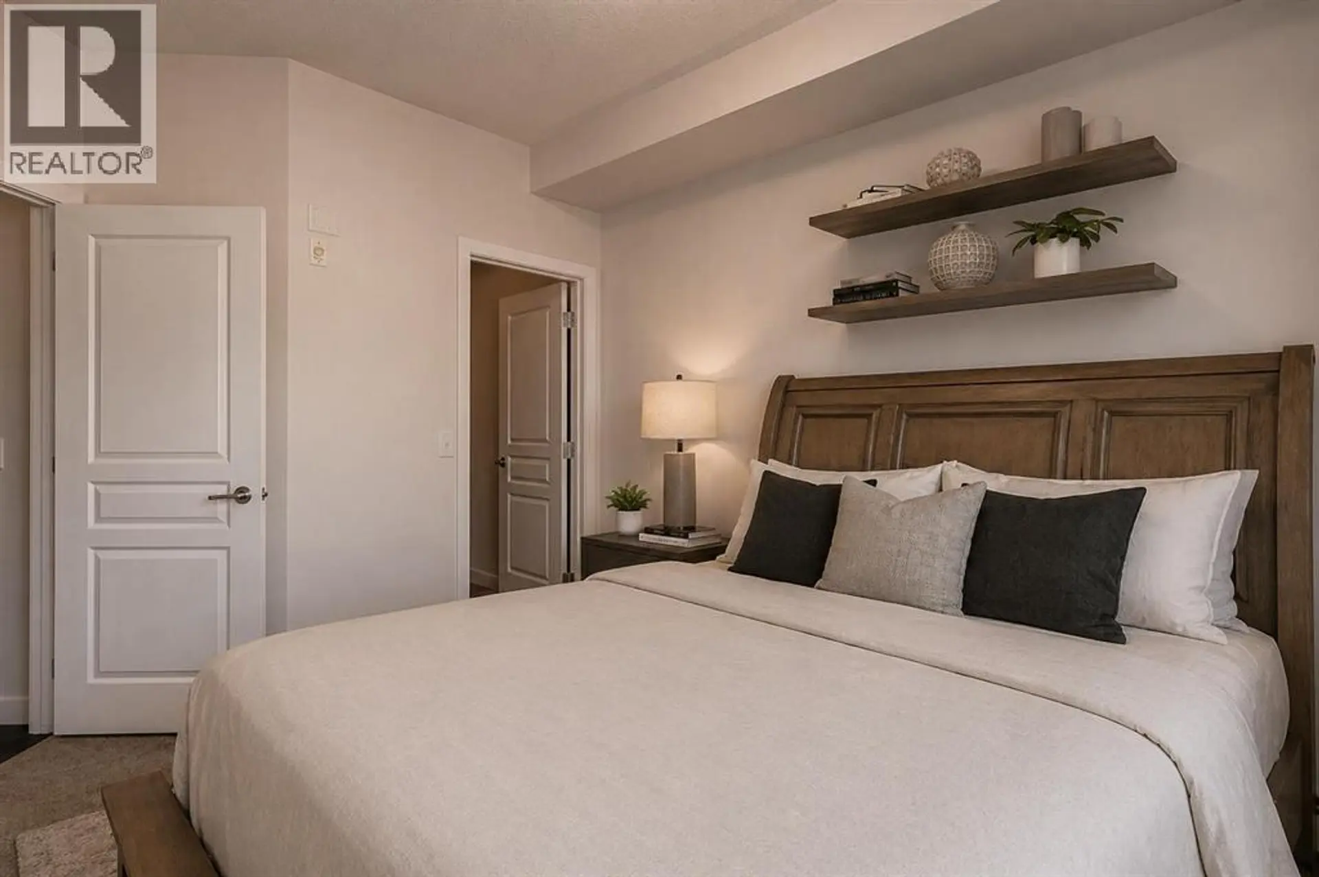 #207 22 Panatella Road NW - Image 8