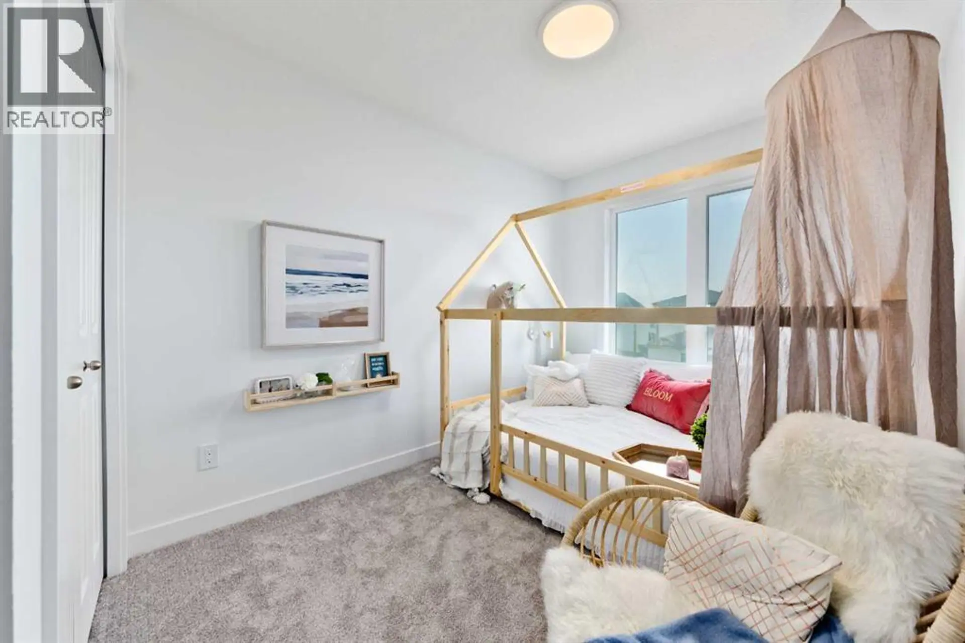 245 Bighorn Avenue - Image 15