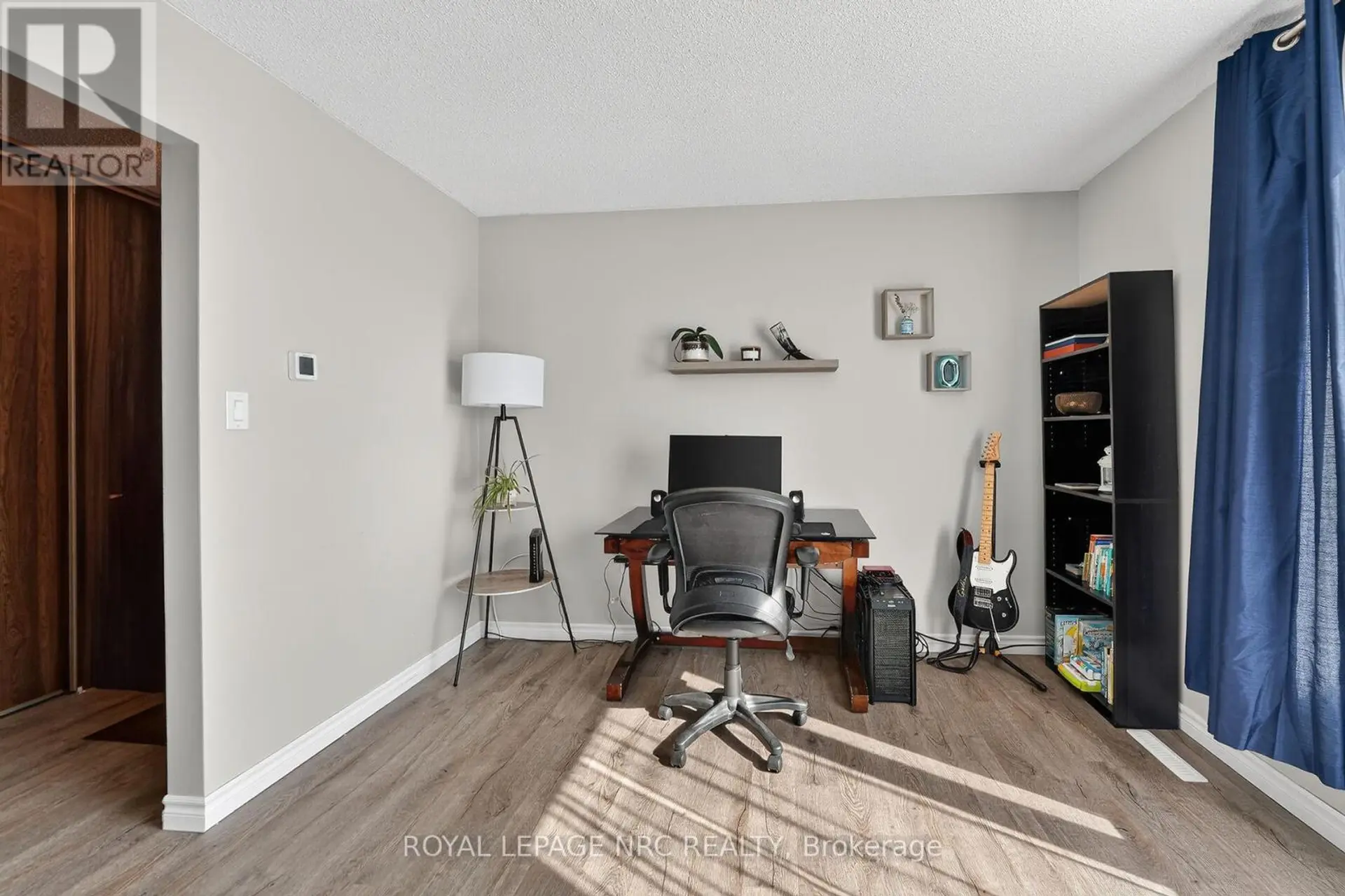28 CHANTAL COURT - Image 2