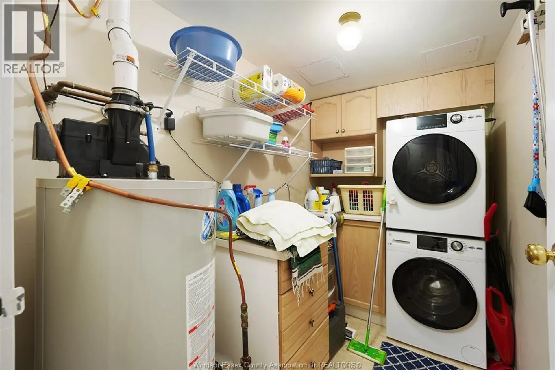#205 401 GRAND MARAIS ROAD West - Image 20