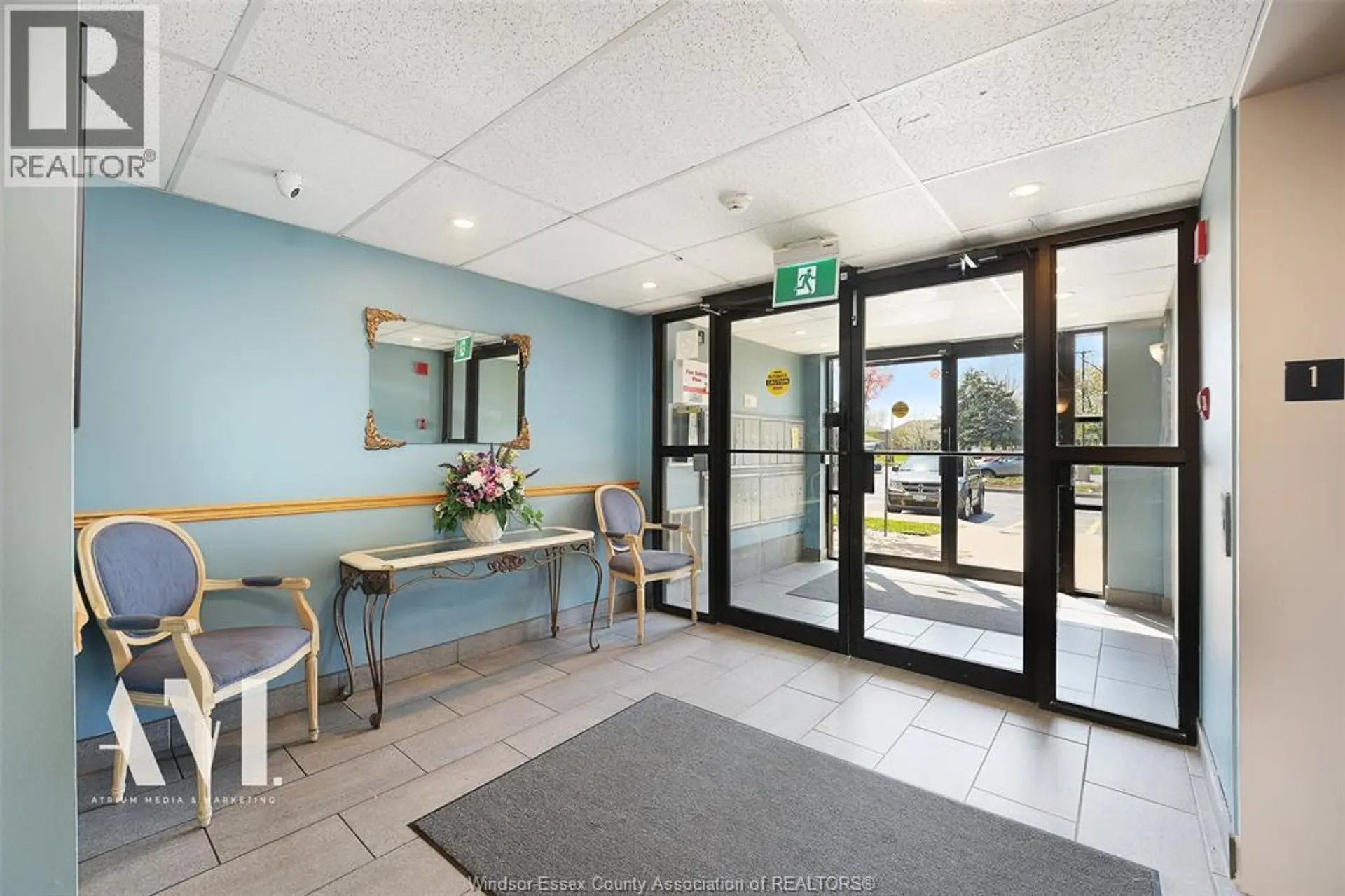 #205 401 GRAND MARAIS ROAD West - Image 3
