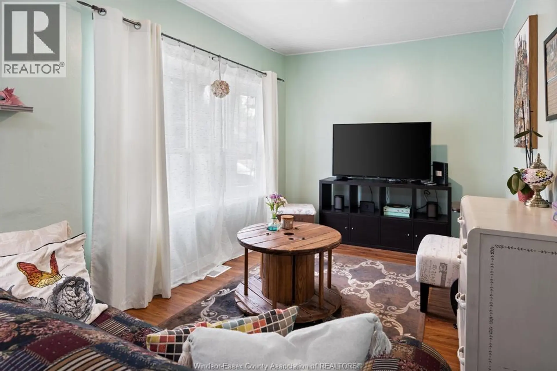 2256 CHURCH - Image 3