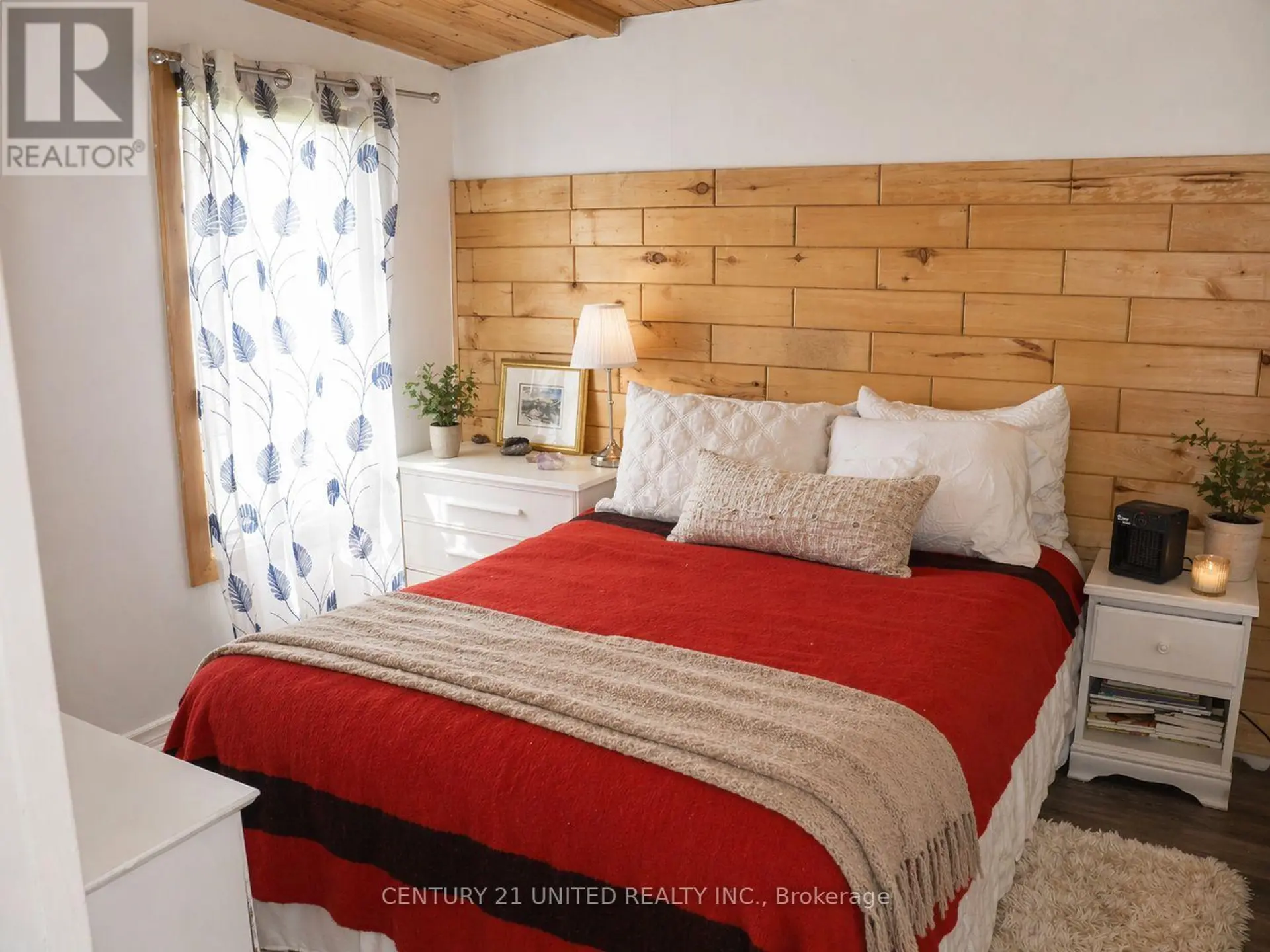 106 LAKEVIEW CRESCENT - Image 4