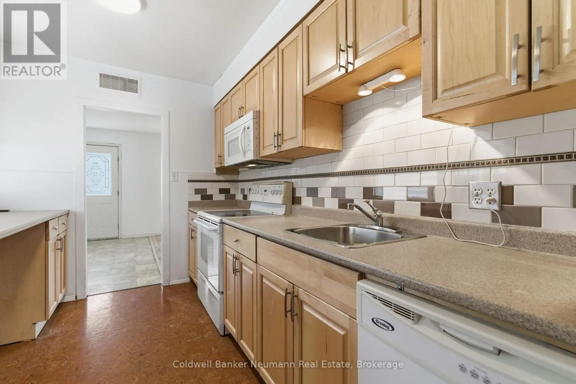 31 DUNKIRK AVENUE - Image 8