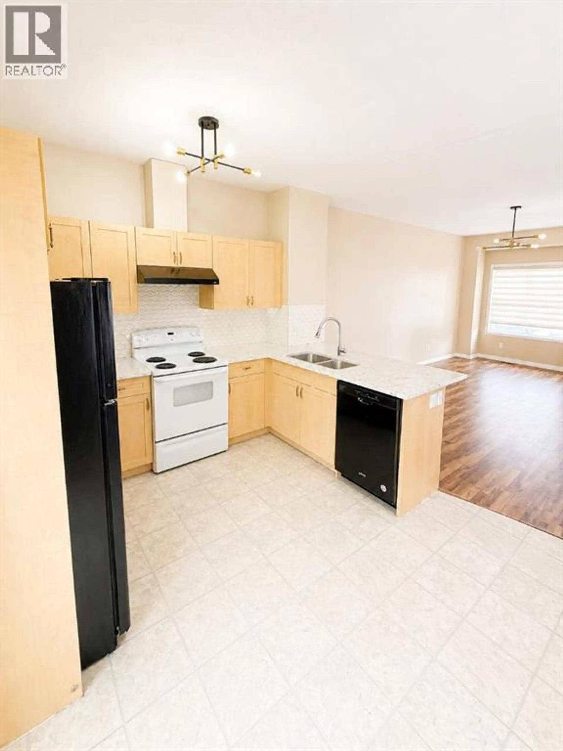 #204 111 Tarawood Lane NE - Image 2
