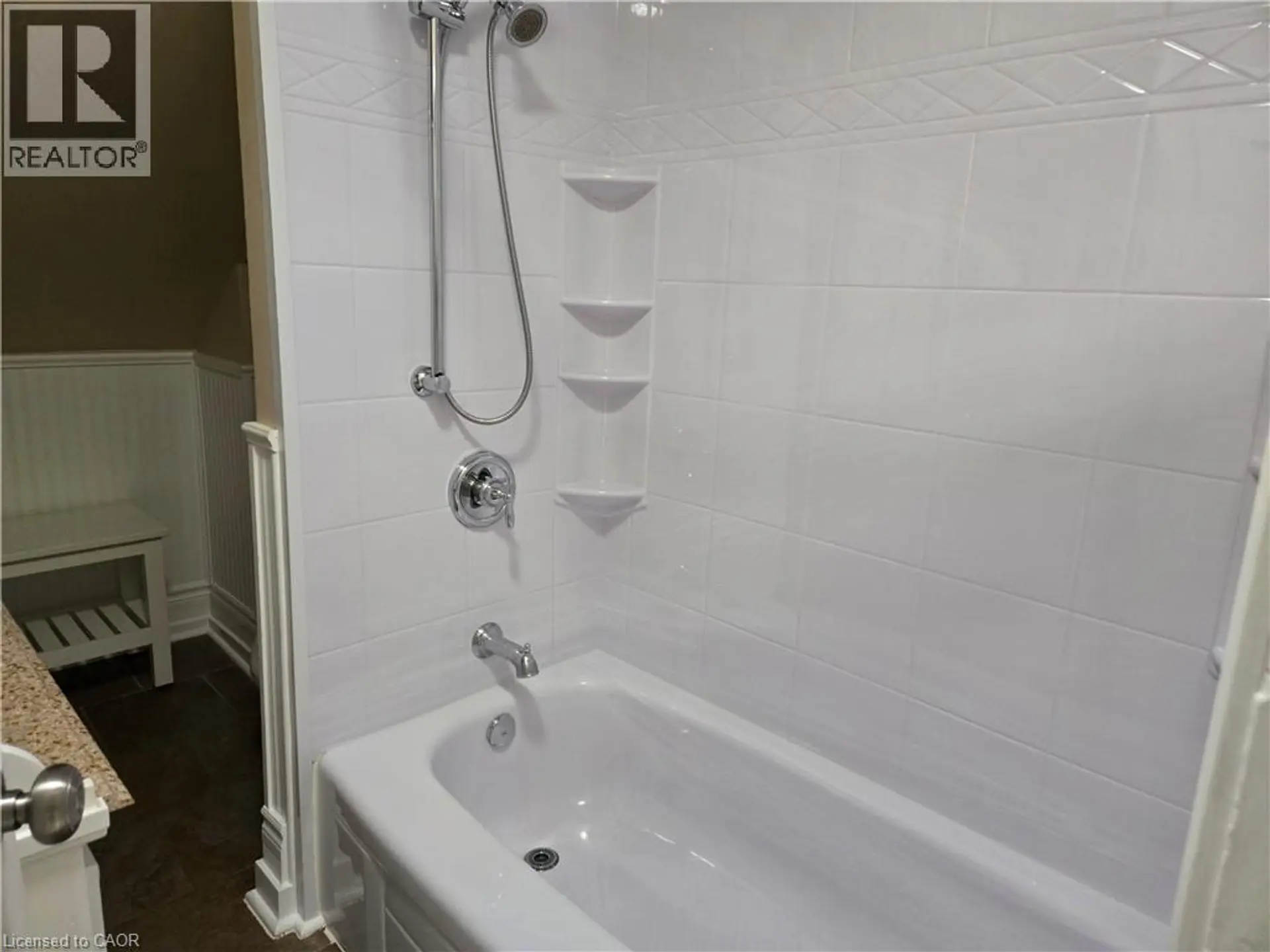 4 HAIG Street - Image 7