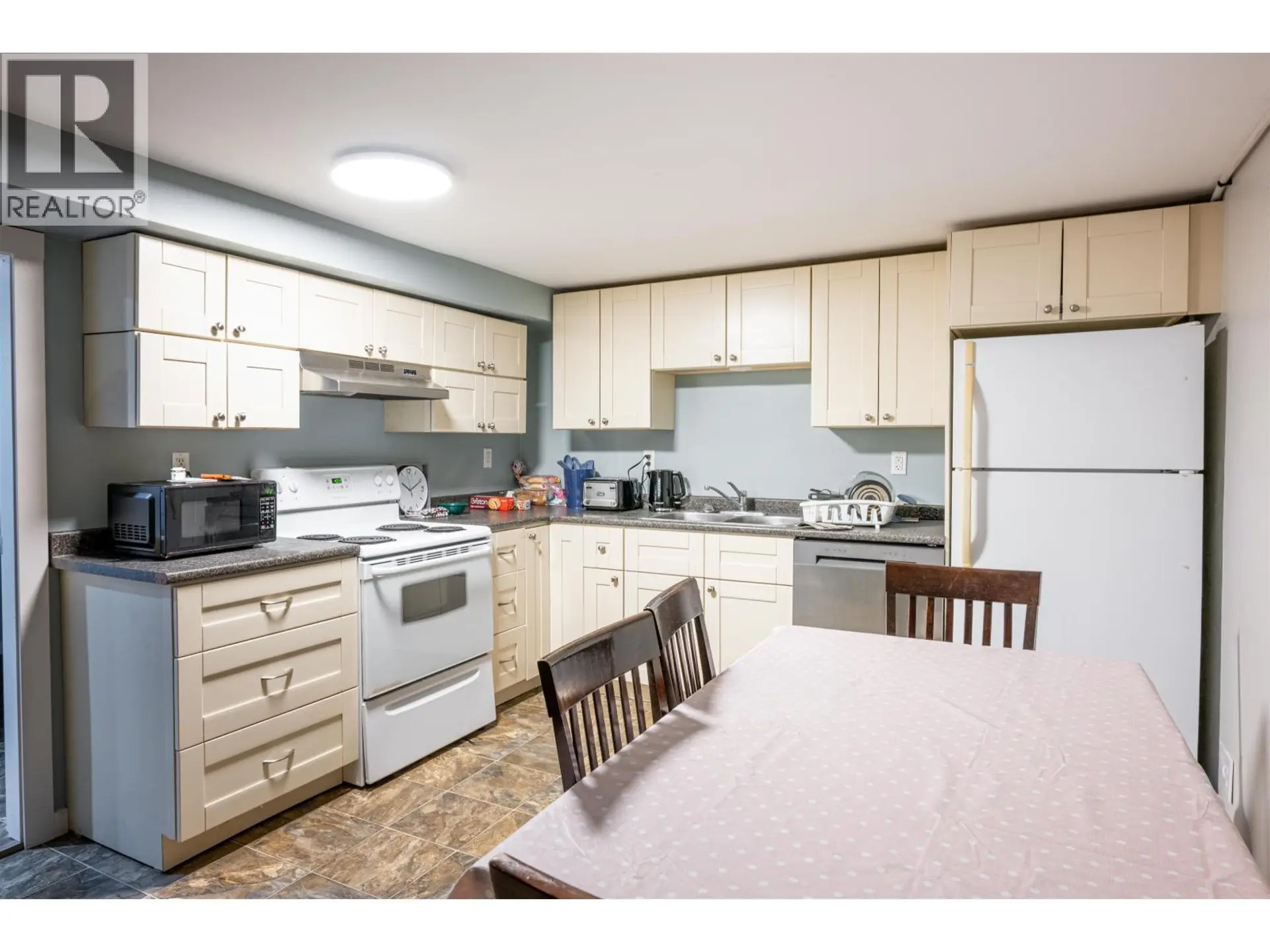 Property at 585 GILLETT STREET, Prince George, BC