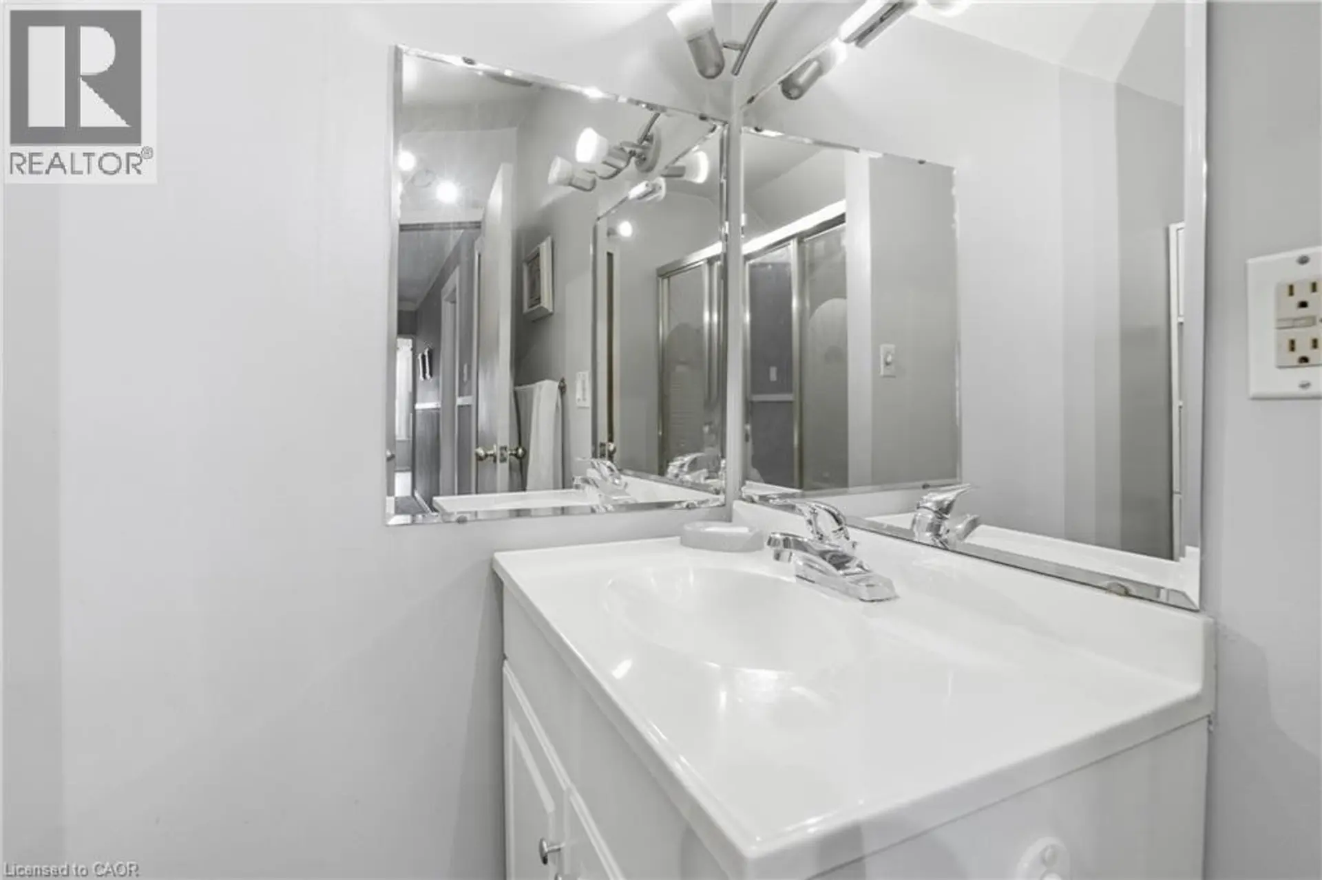 16 ALBEMARLE Street - Image 14
