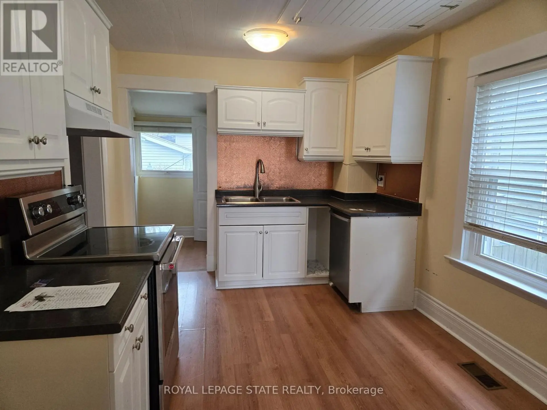 4 HAIG STREET - Image 5